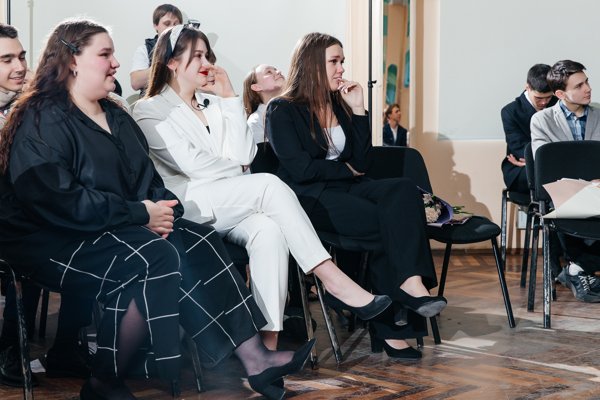 101 лицей — Последний звонок (25 мая 2022). Свадебный и семейный фотограф Крамар Наталья