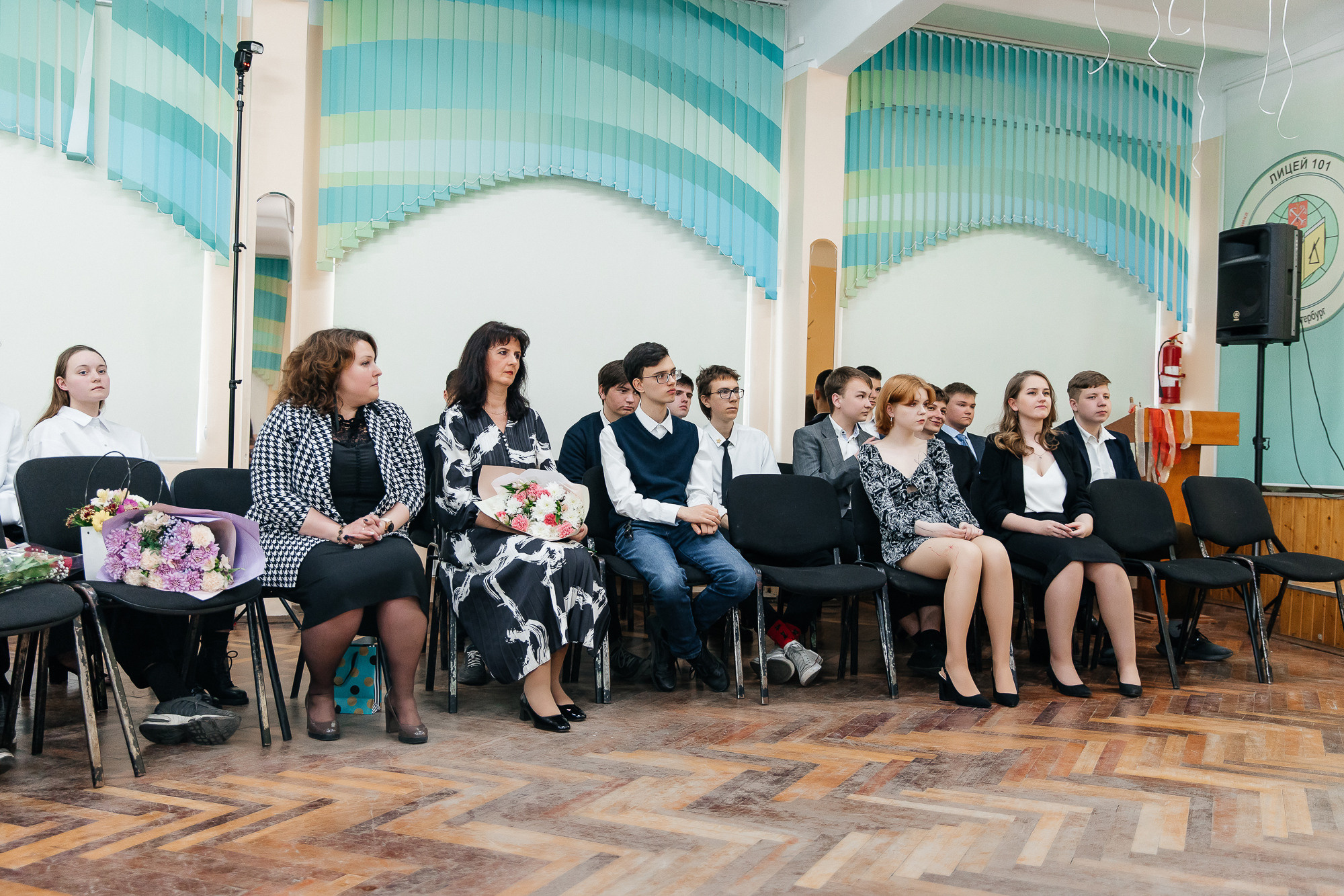 101 лицей — Последний звонок (25 мая 2022). Свадебный и семейный фотограф Крамар Наталья
