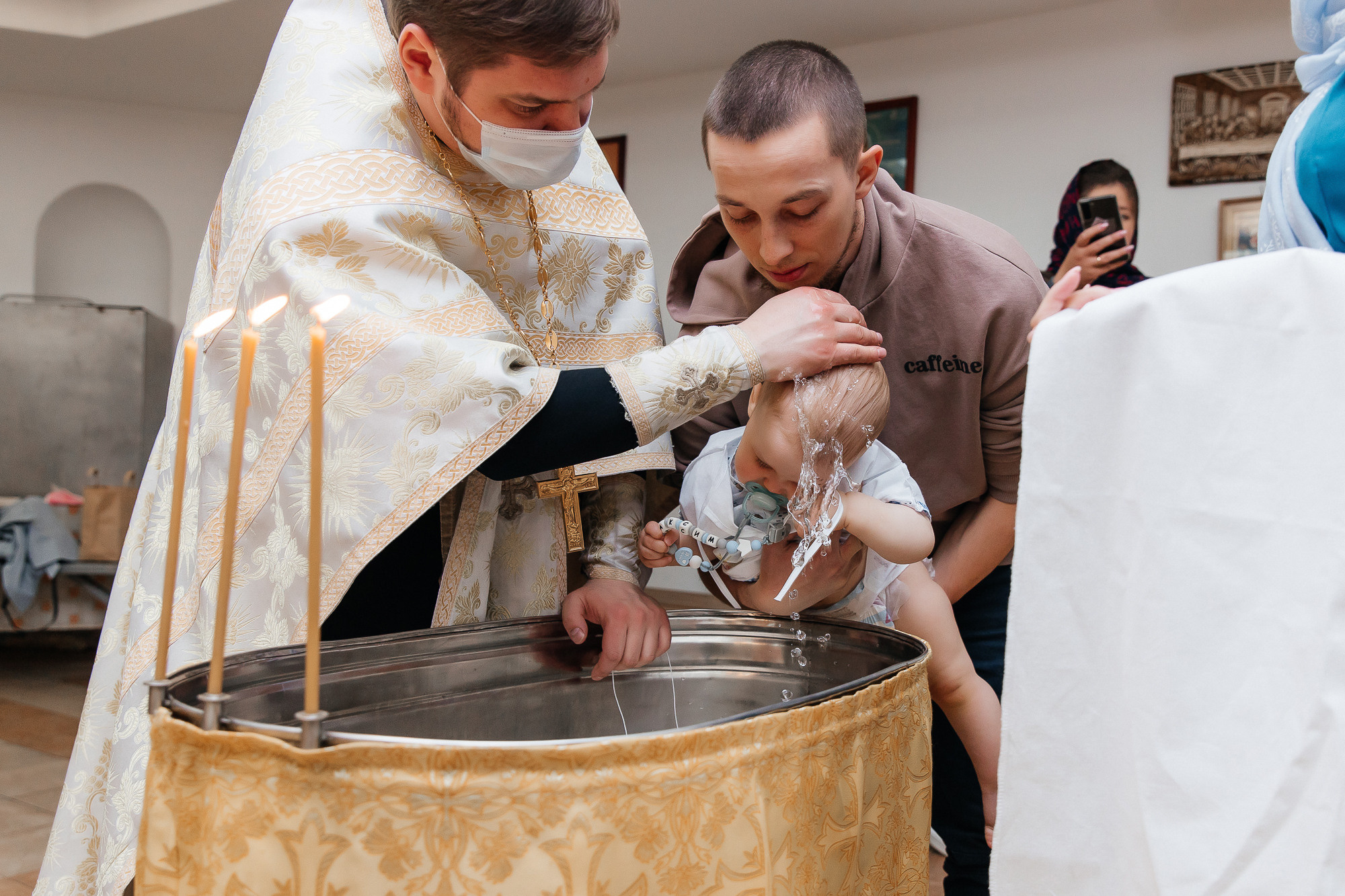 Таинство крещения Максима (21 мая 2022). Свадебный и семейный фотограф Крамар Наталья
