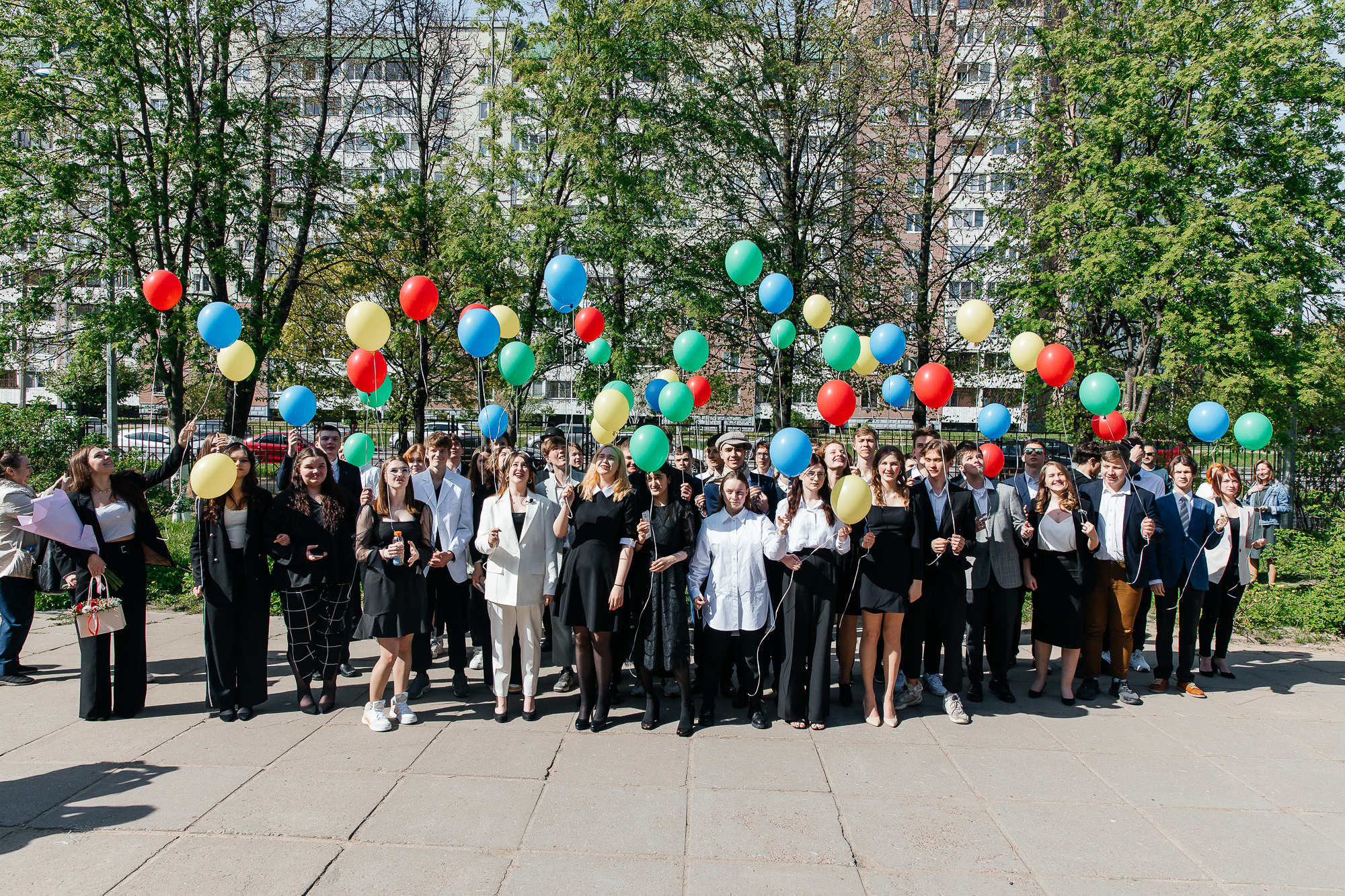 101 лицей — Последний звонок (25 мая 2022). Свадебный и семейный фотограф Крамар Наталья