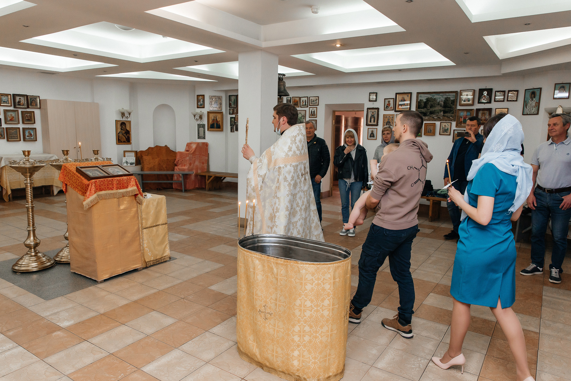 Таинство крещения Максима (21 мая 2022). Свадебный и семейный фотограф Крамар Наталья