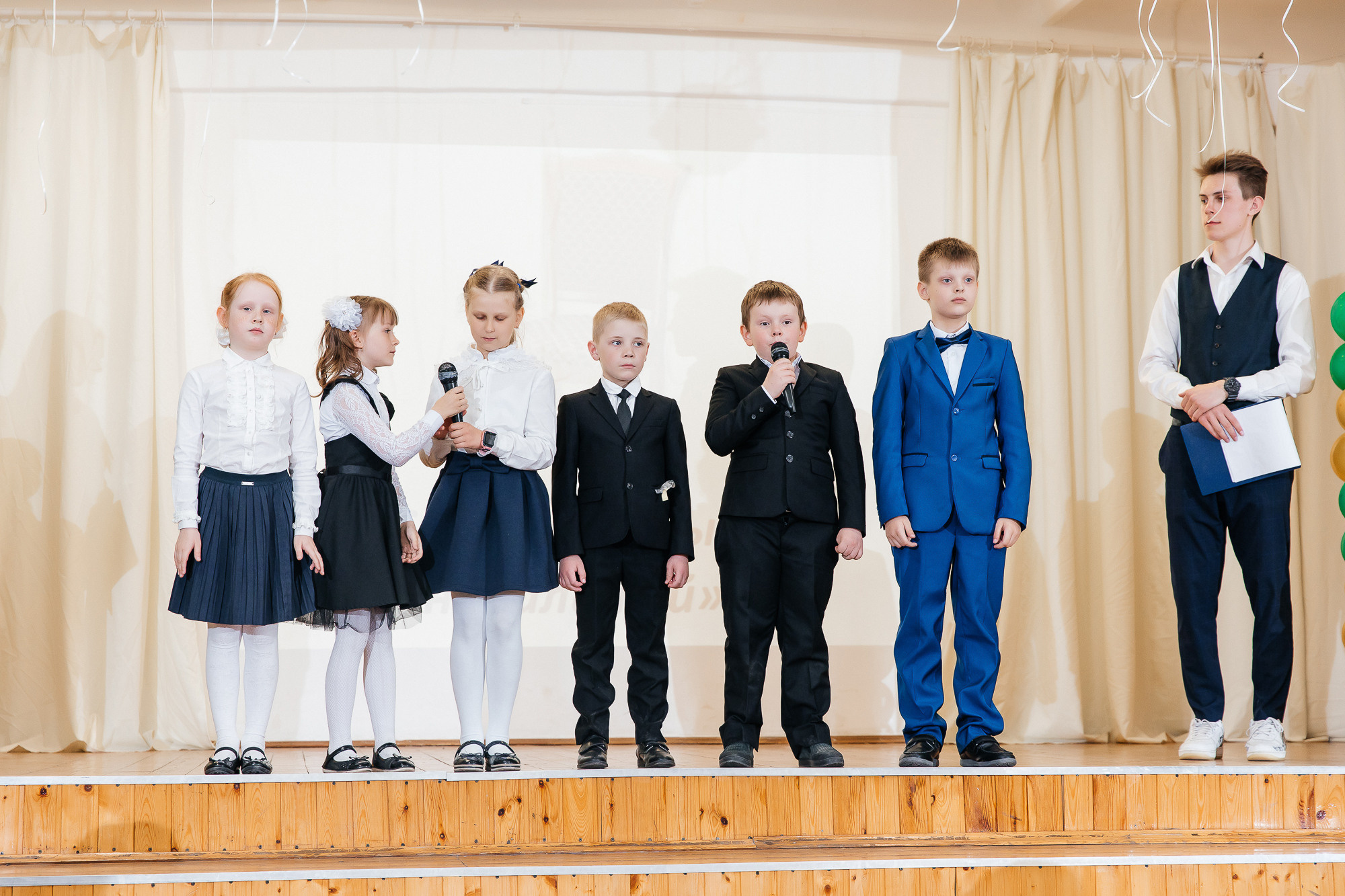 101 лицей — Последний звонок (25 мая 2022). Свадебный и семейный фотограф Крамар Наталья