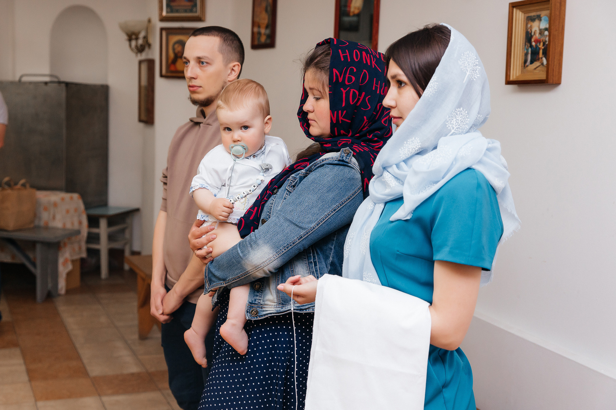 Таинство крещения Максима (21 мая 2022). Свадебный и семейный фотограф Крамар Наталья