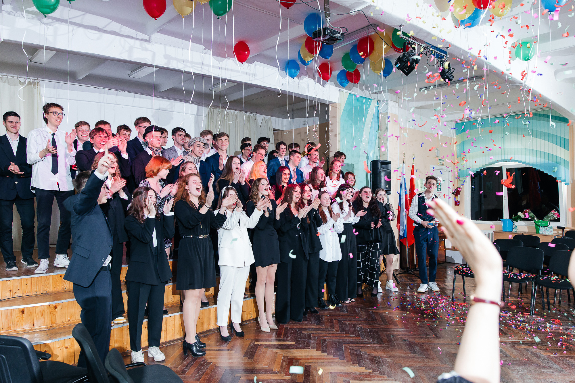 101 лицей — Последний звонок (25 мая 2022). Свадебный и семейный фотограф Крамар Наталья