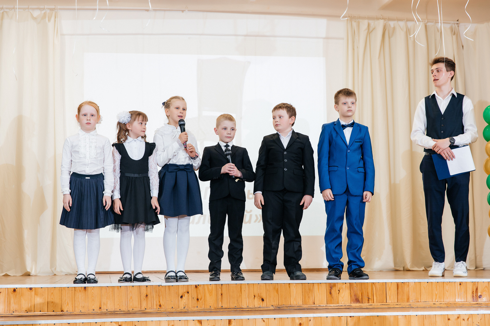 101 лицей — Последний звонок (25 мая 2022). Свадебный и семейный фотограф Крамар Наталья