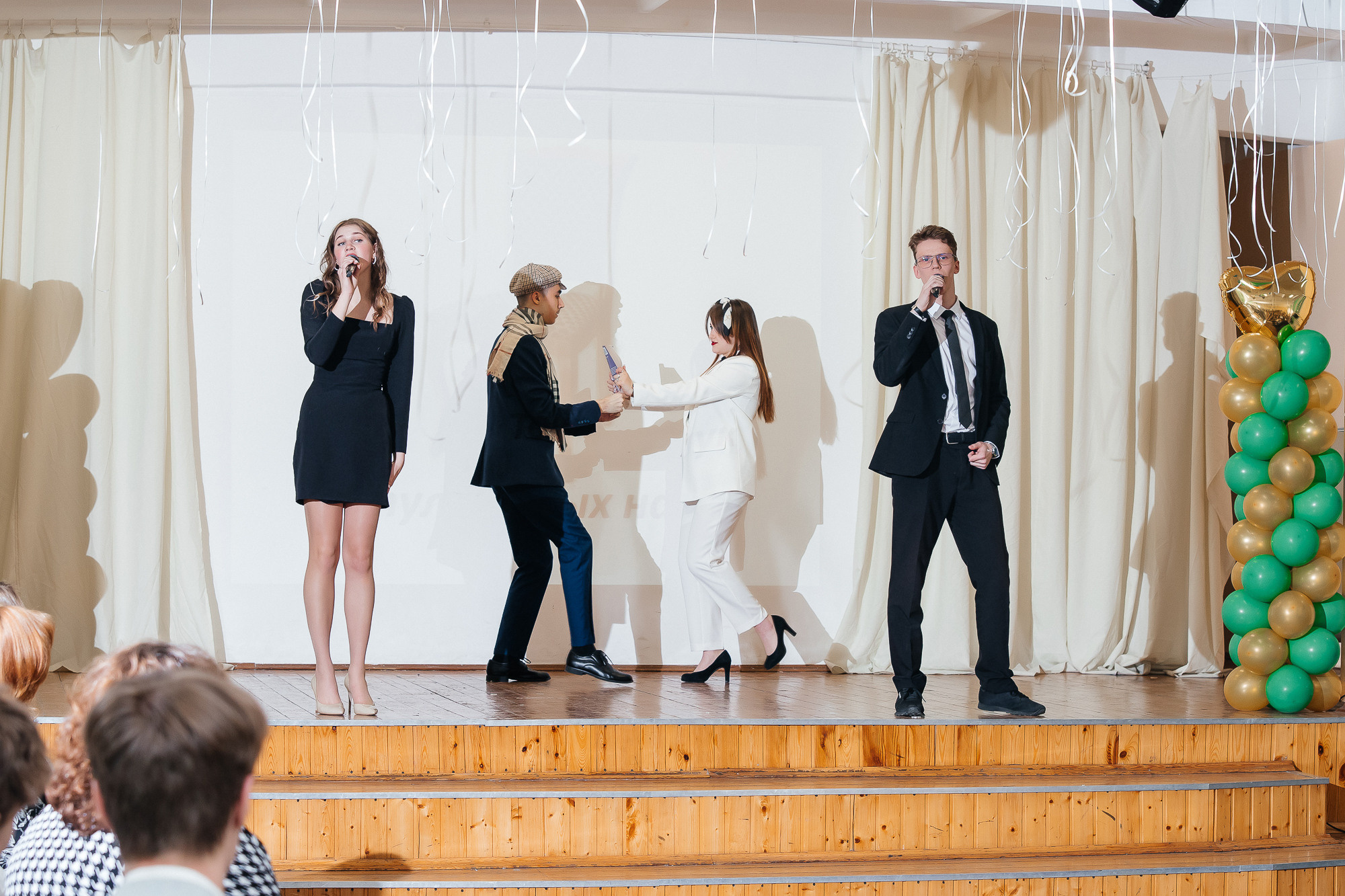 101 лицей — Последний звонок (25 мая 2022). Свадебный и семейный фотограф Крамар Наталья