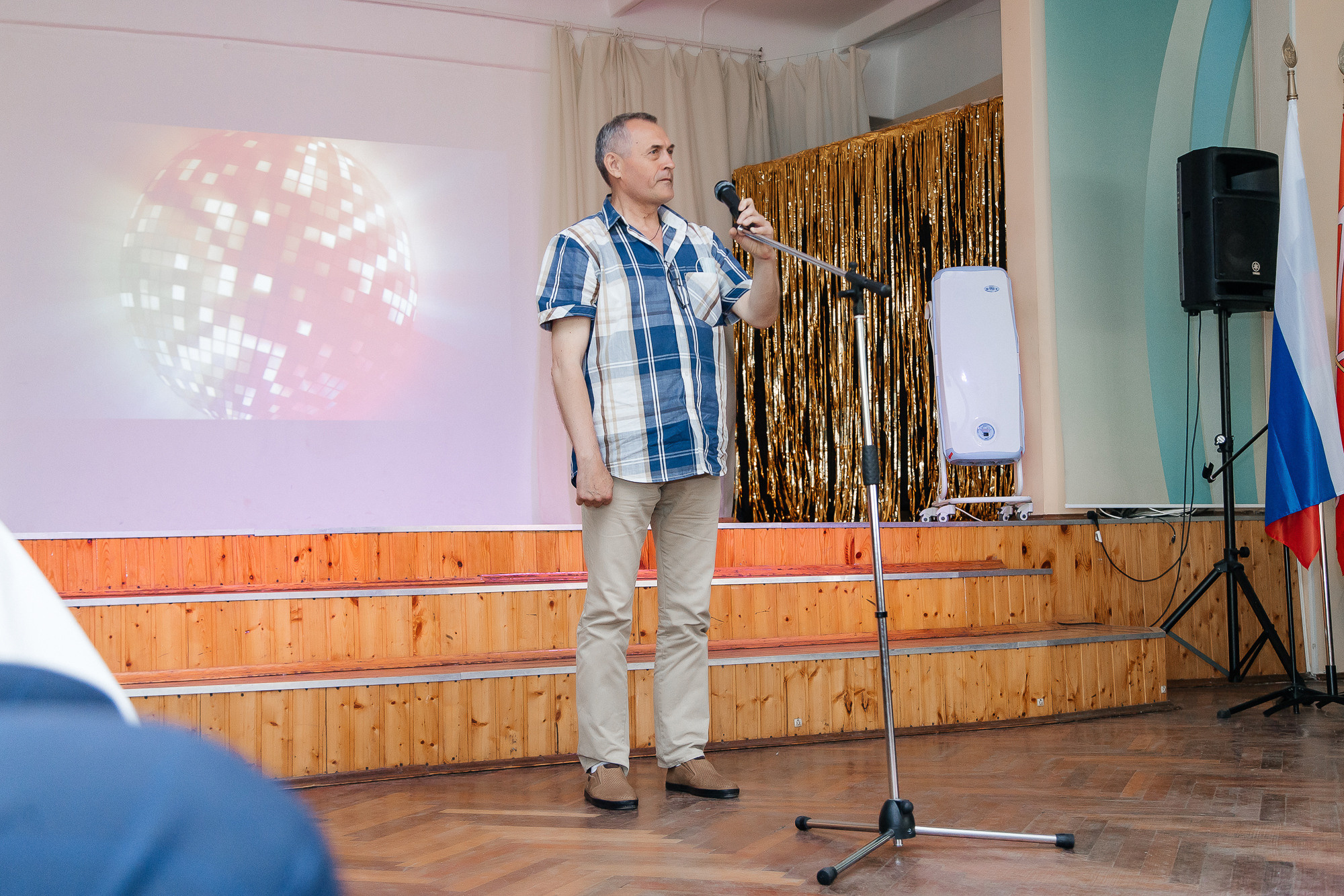 101 лицей — Вручение аттестатов (23 июня 2022). Свадебный и семейный фотограф Крамар Наталья