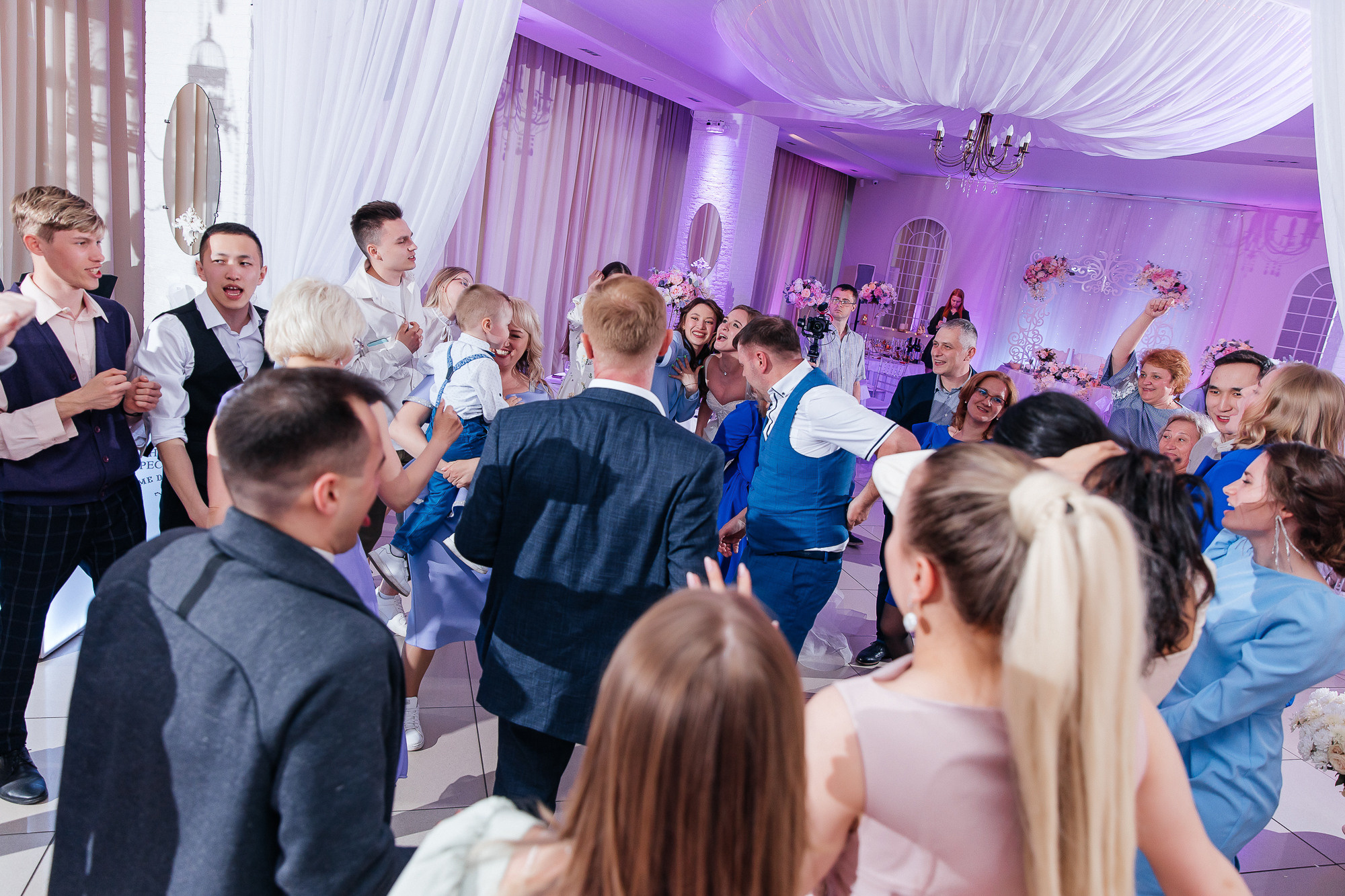 Анастасия и Кирилл (2 июня 2022). Свадебный и семейный фотограф Крамар Наталья