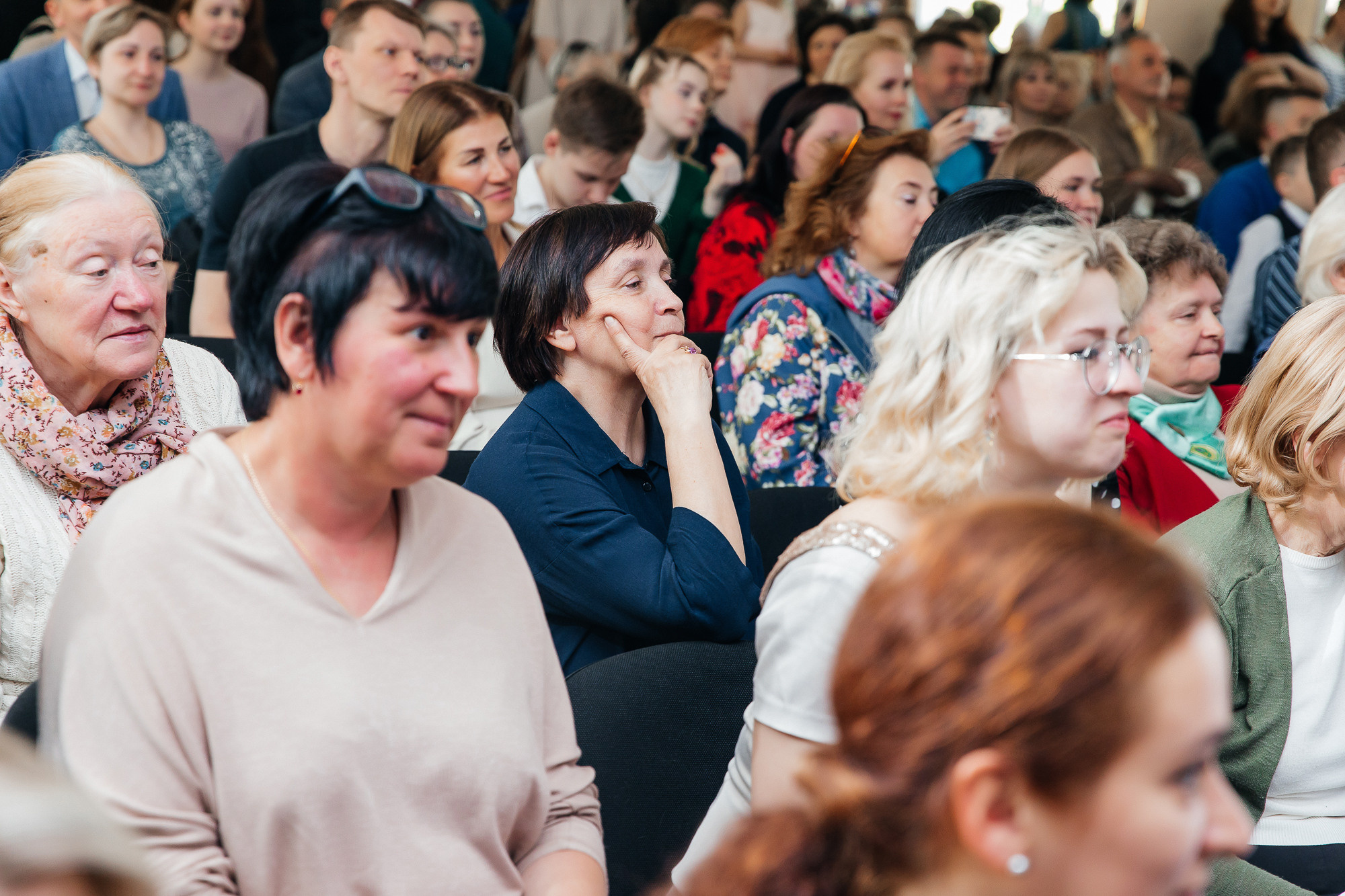 101 лицей — Последний звонок (25 мая 2022). Свадебный и семейный фотограф Крамар Наталья