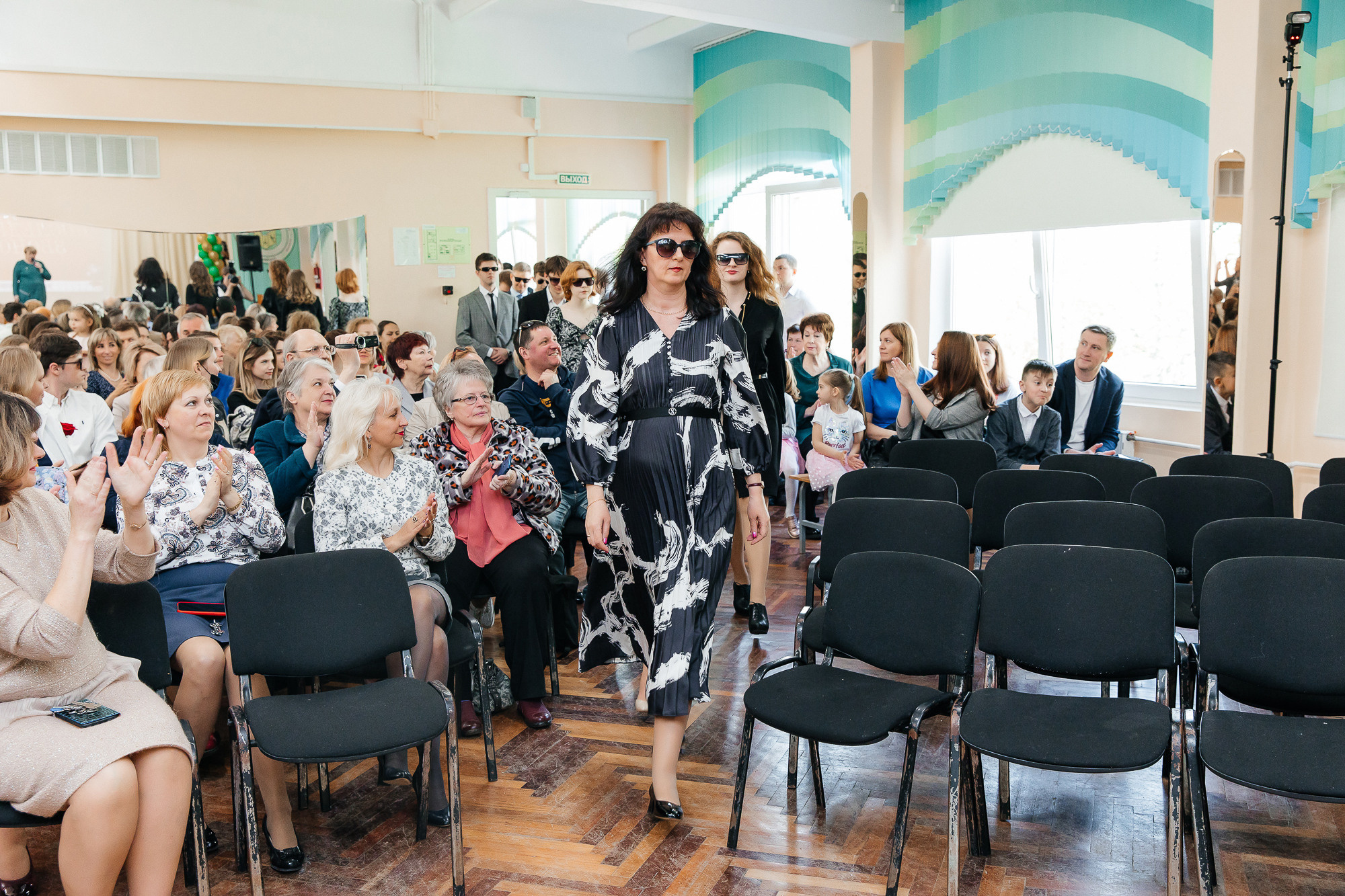 101 лицей — Последний звонок (25 мая 2022). Свадебный и семейный фотограф Крамар Наталья