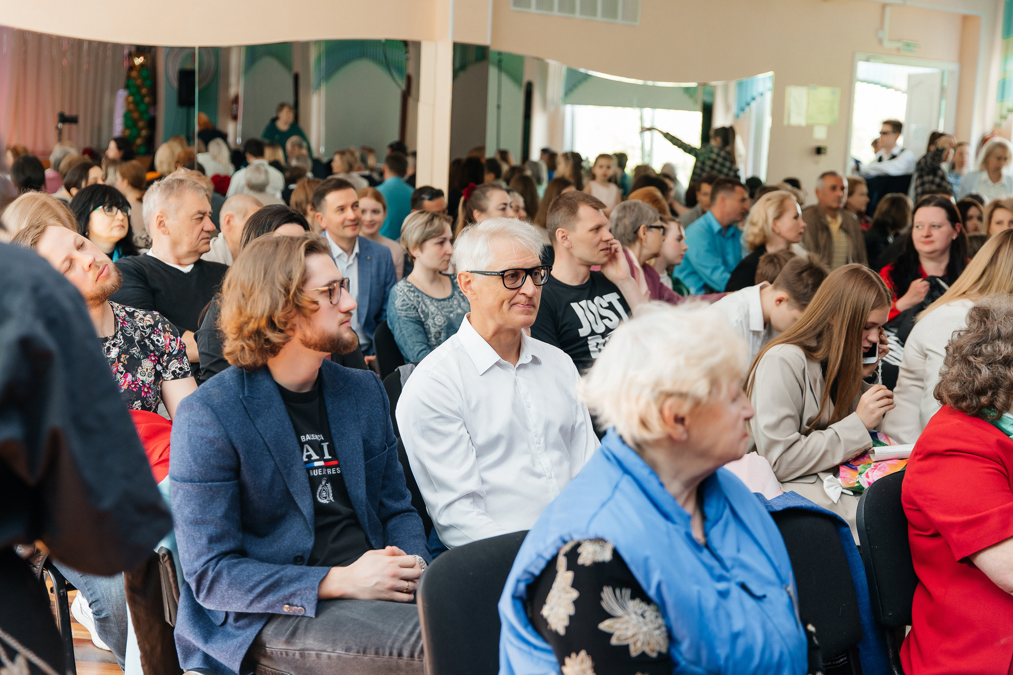 101 лицей — Последний звонок (25 мая 2022). Свадебный и семейный фотограф Крамар Наталья
