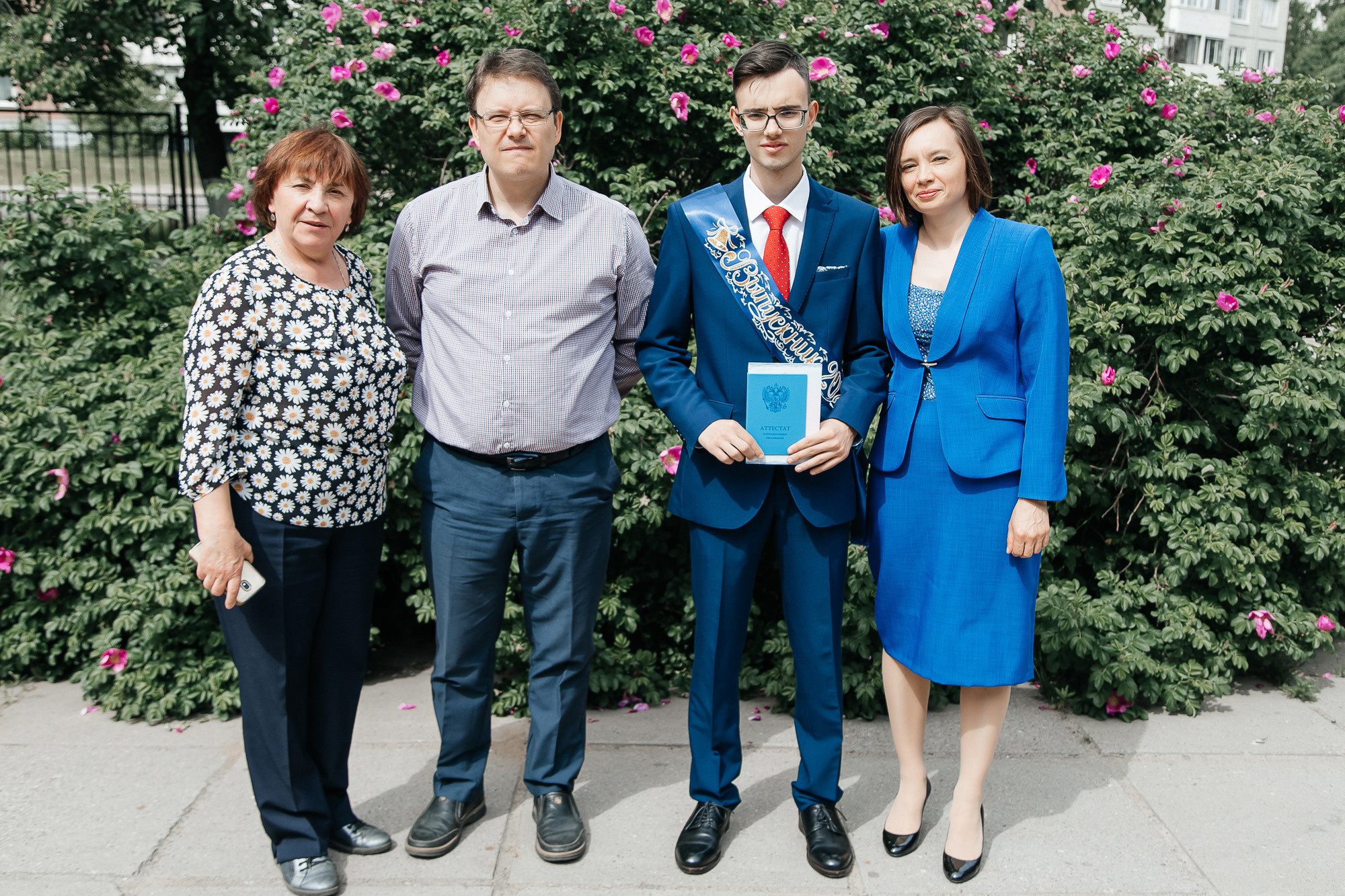 101 лицей — Вручение аттестатов (23 июня 2022). Свадебный и семейный фотограф Крамар Наталья