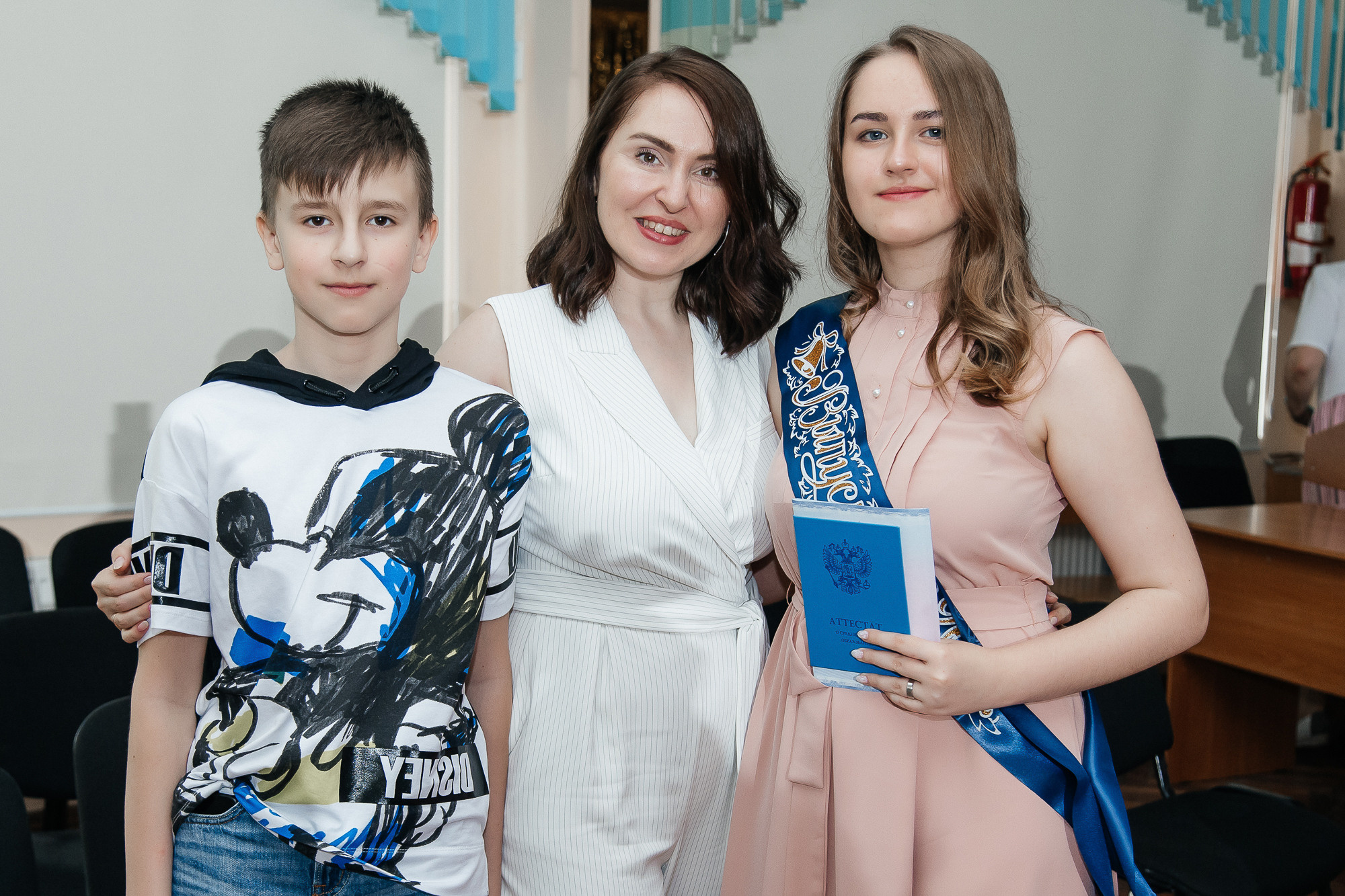 101 лицей — Вручение аттестатов (23 июня 2022). Свадебный и семейный фотограф Крамар Наталья