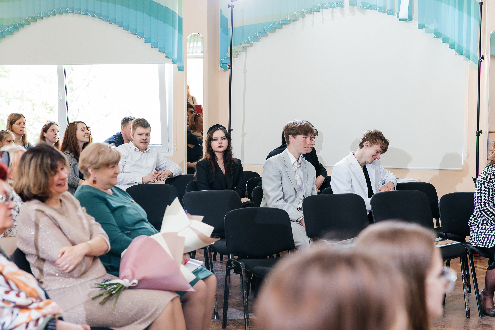 101 лицей — Последний звонок (25 мая 2022). Свадебный и семейный фотограф Крамар Наталья