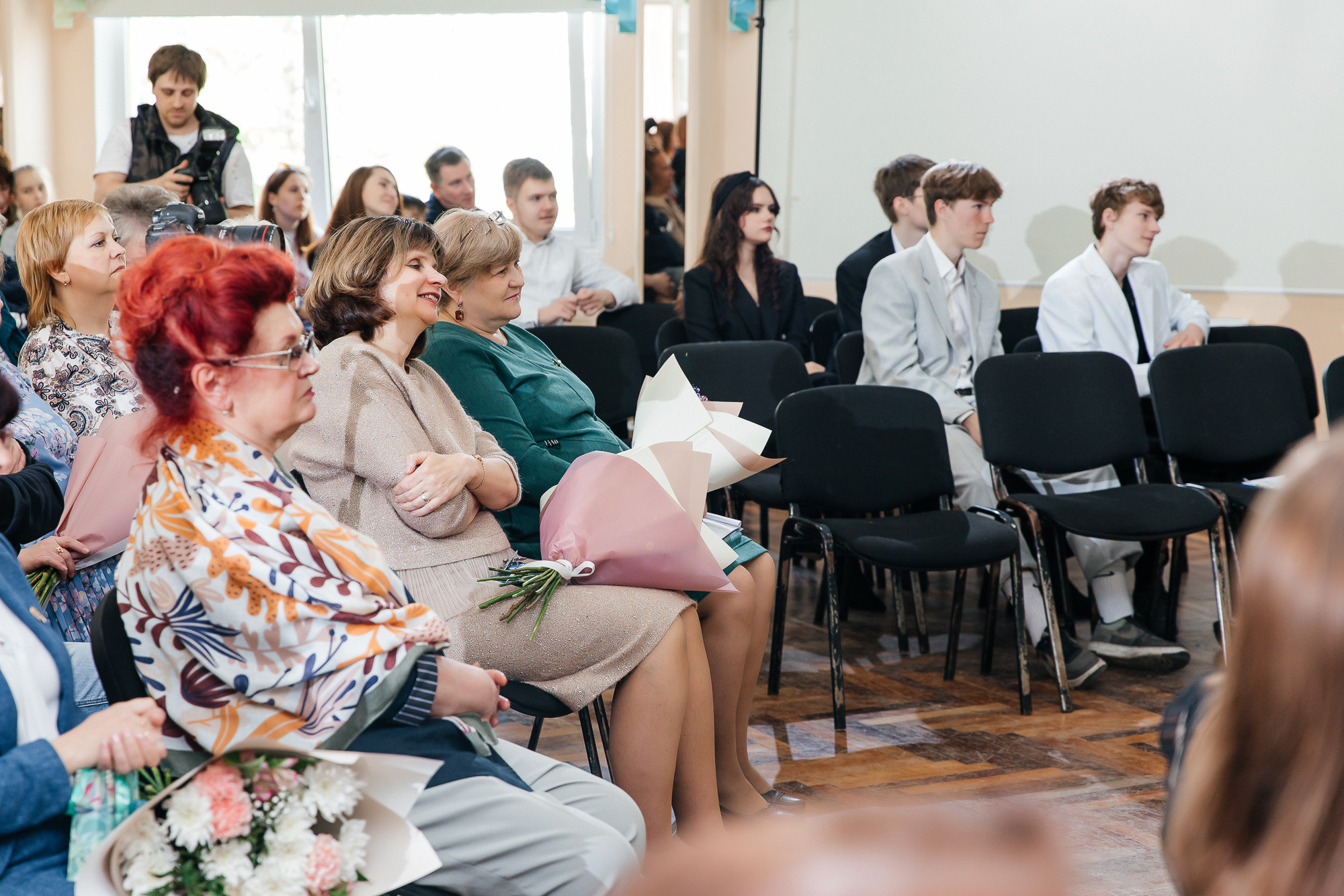 101 лицей — Последний звонок (25 мая 2022). Свадебный и семейный фотограф Крамар Наталья