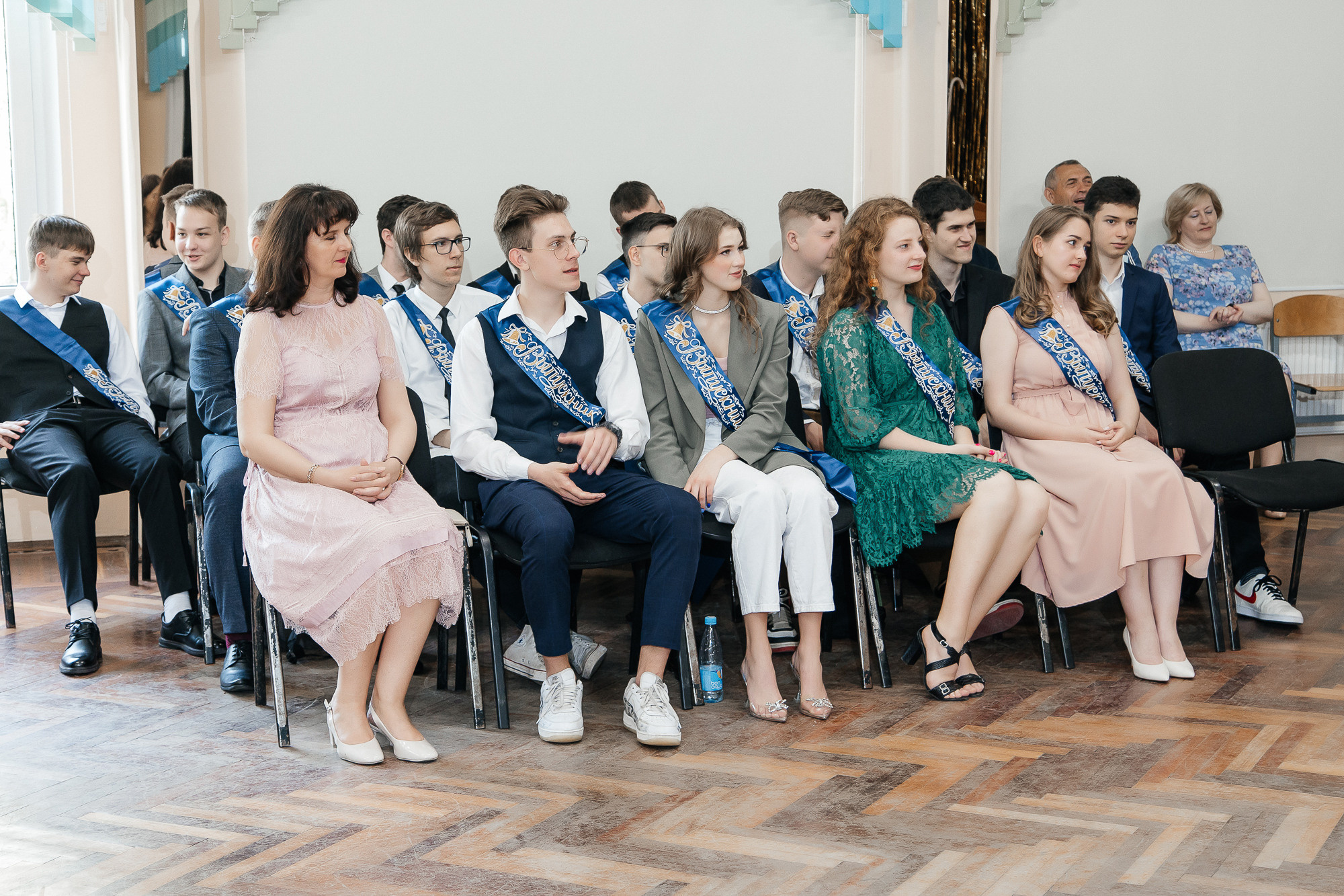 101 лицей — Вручение аттестатов (23 июня 2022). Свадебный и семейный фотограф Крамар Наталья