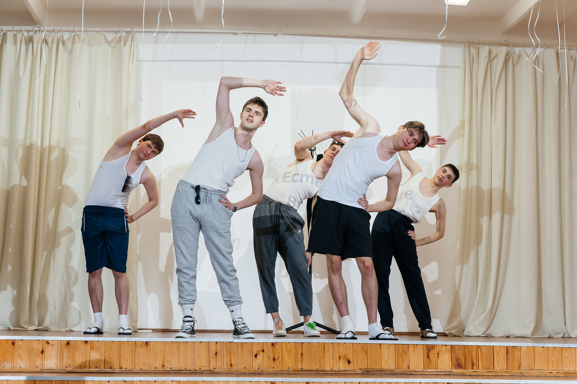 101 лицей — Последний звонок (25 мая 2022). Свадебный и семейный фотограф Крамар Наталья