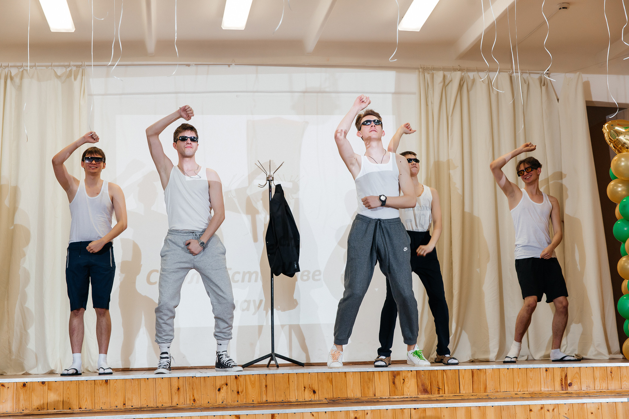 101 лицей — Последний звонок (25 мая 2022). Свадебный и семейный фотограф Крамар Наталья