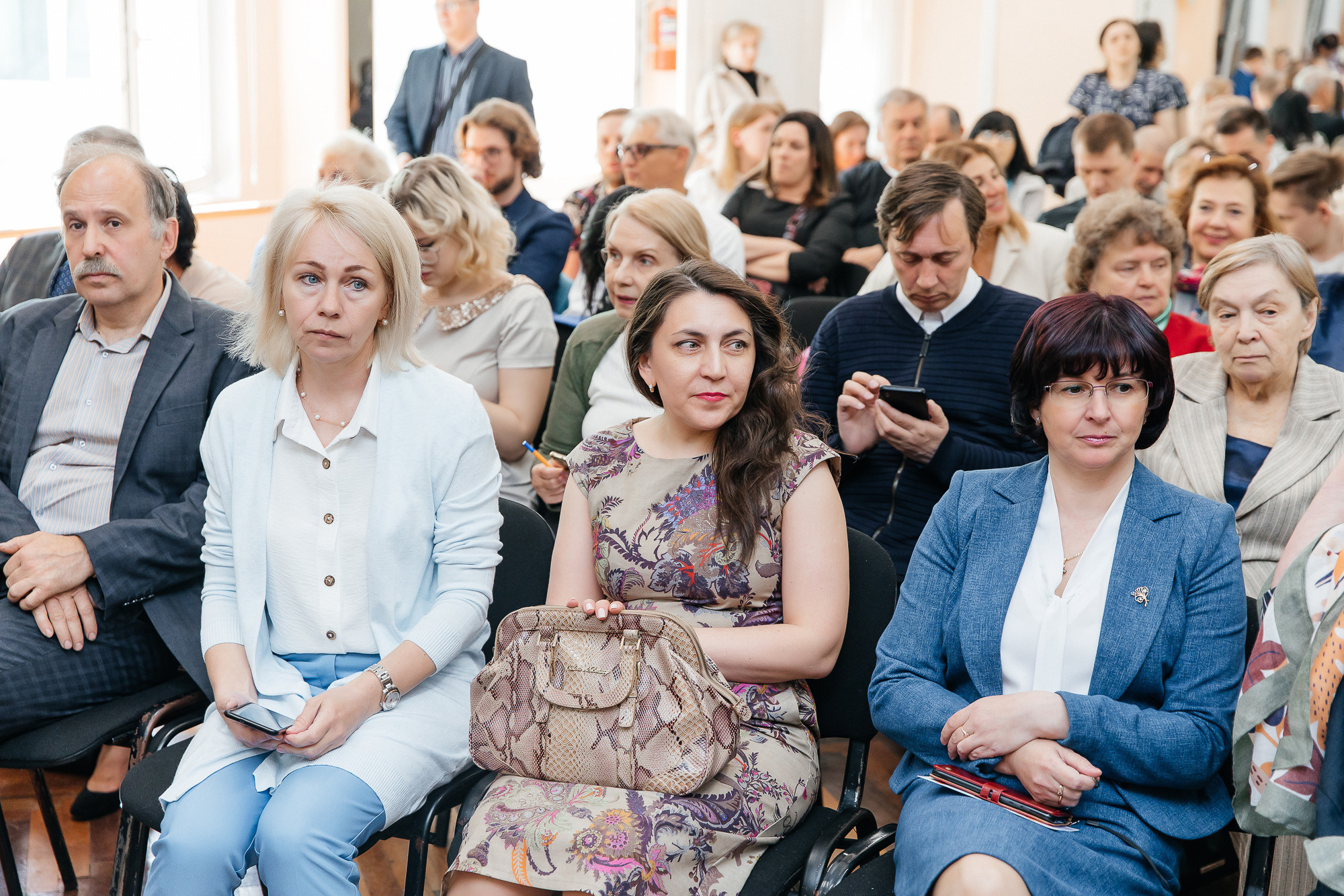 101 лицей — Последний звонок (25 мая 2022). Свадебный и семейный фотограф Крамар Наталья