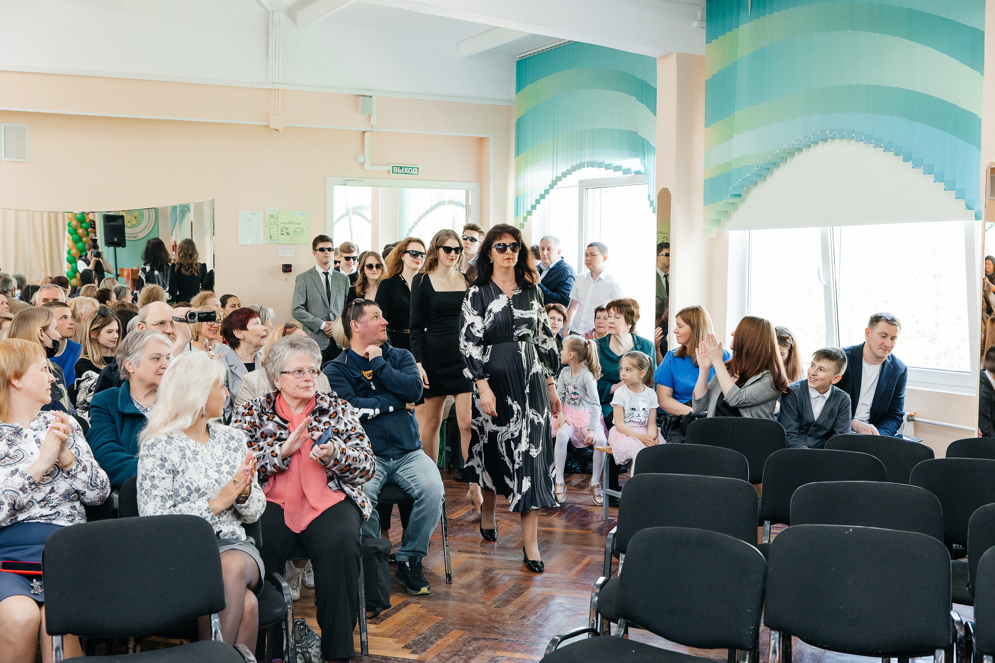 101 лицей — Последний звонок (25 мая 2022). Свадебный и семейный фотограф Крамар Наталья