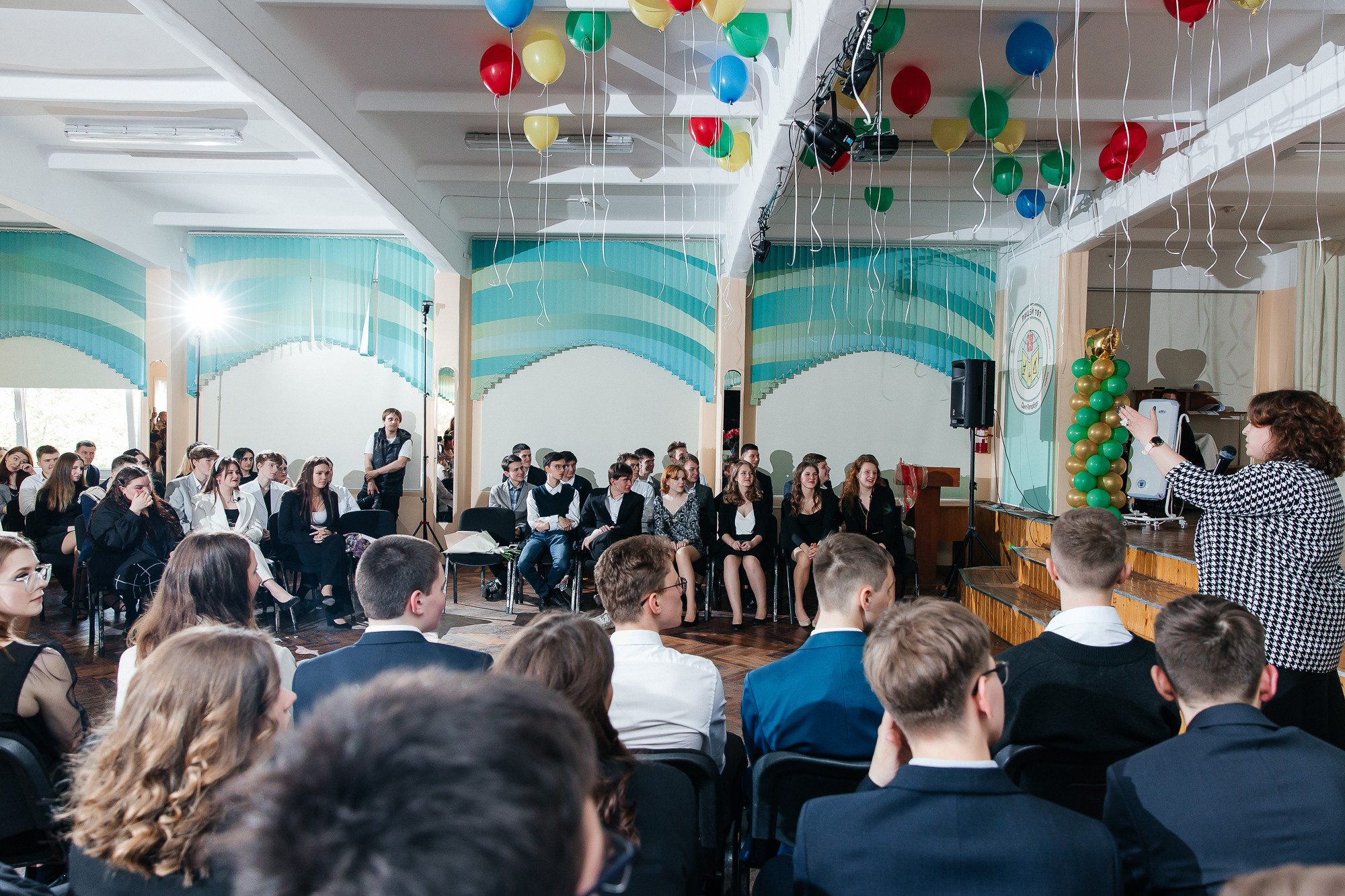 101 лицей — Последний звонок (25 мая 2022). Свадебный и семейный фотограф Крамар Наталья