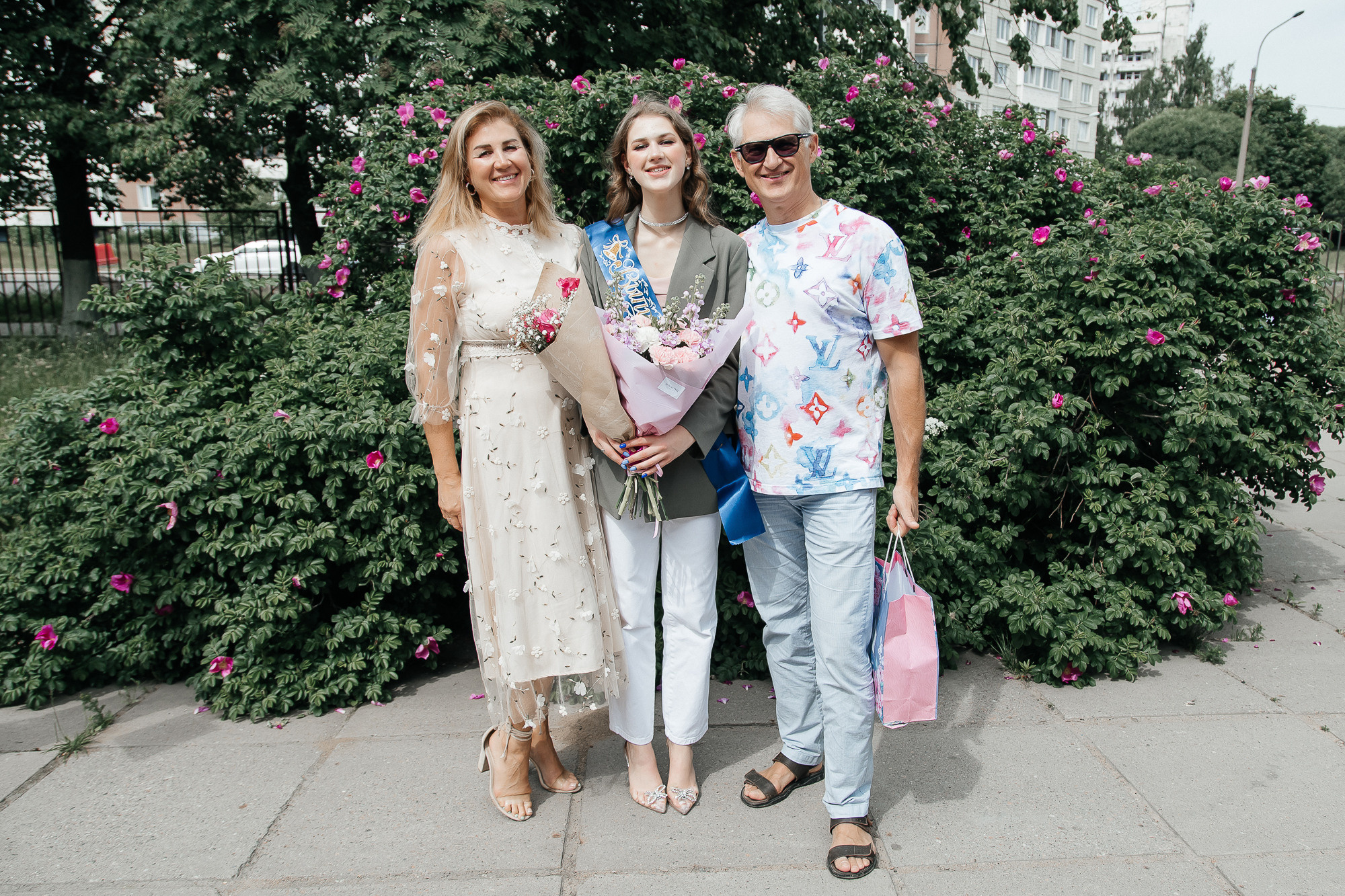 101 лицей — Вручение аттестатов (23 июня 2022). Свадебный и семейный фотограф Крамар Наталья