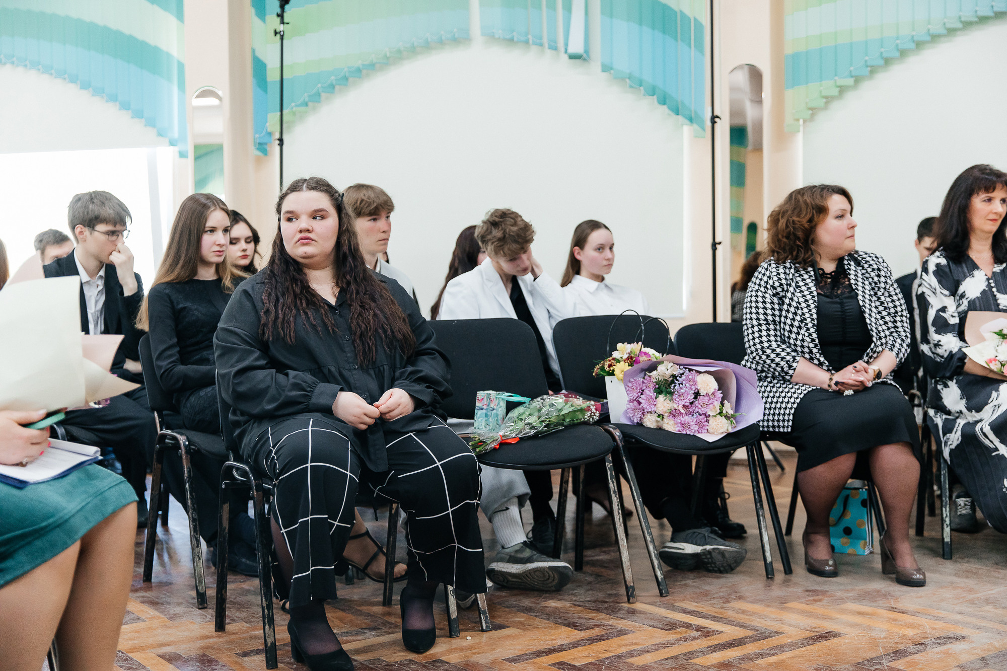 101 лицей — Последний звонок (25 мая 2022). Свадебный и семейный фотограф Крамар Наталья