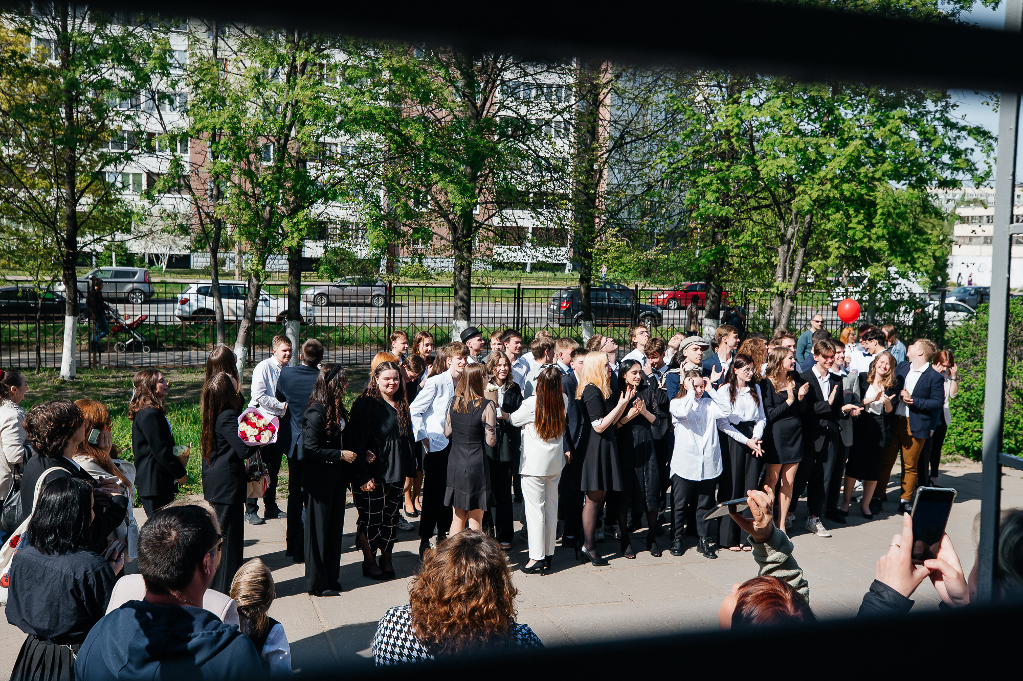 101 лицей — Последний звонок (25 мая 2022). Свадебный и семейный фотограф Крамар Наталья