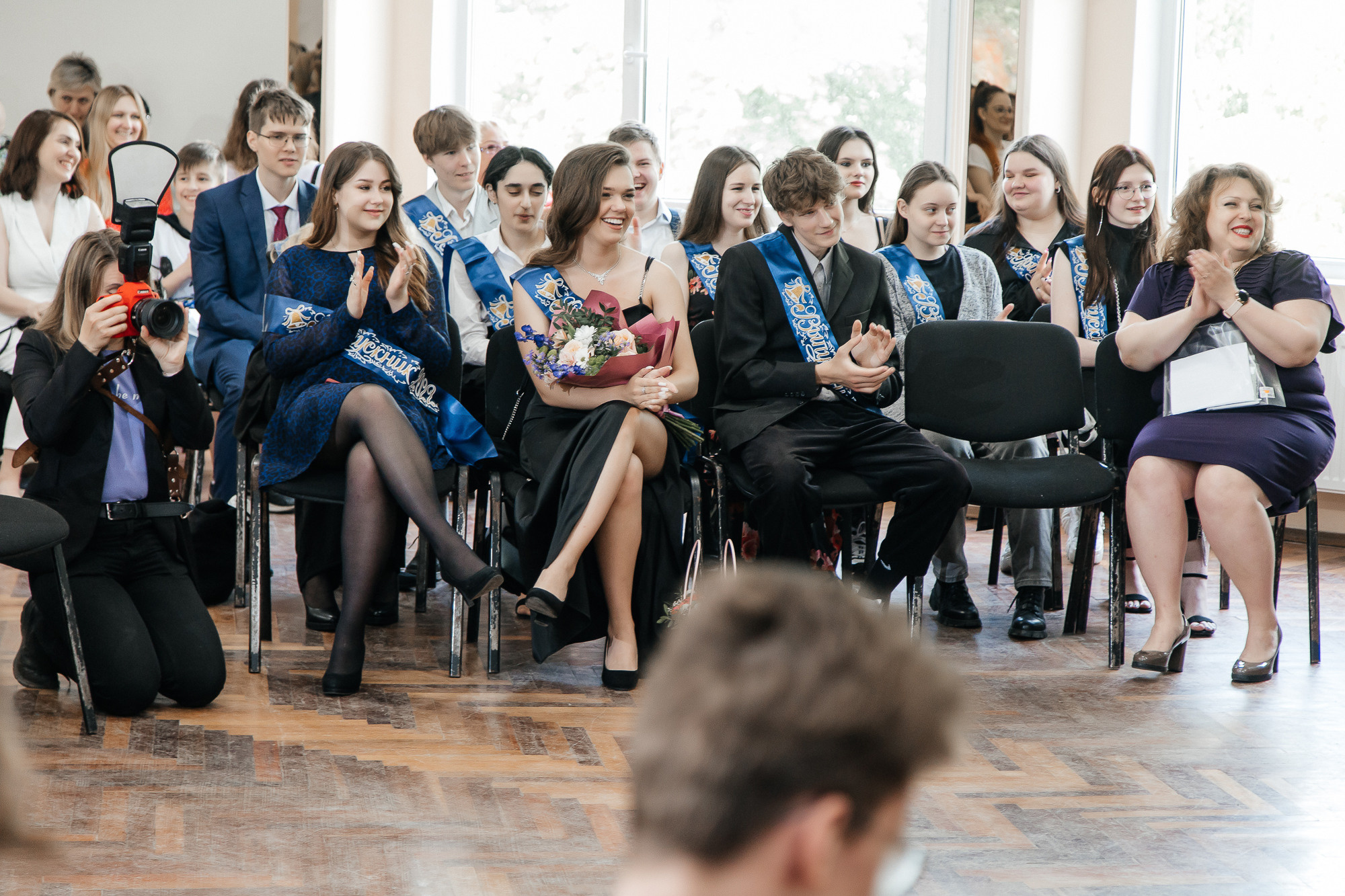 101 лицей — Вручение аттестатов (23 июня 2022). Свадебный и семейный фотограф Крамар Наталья