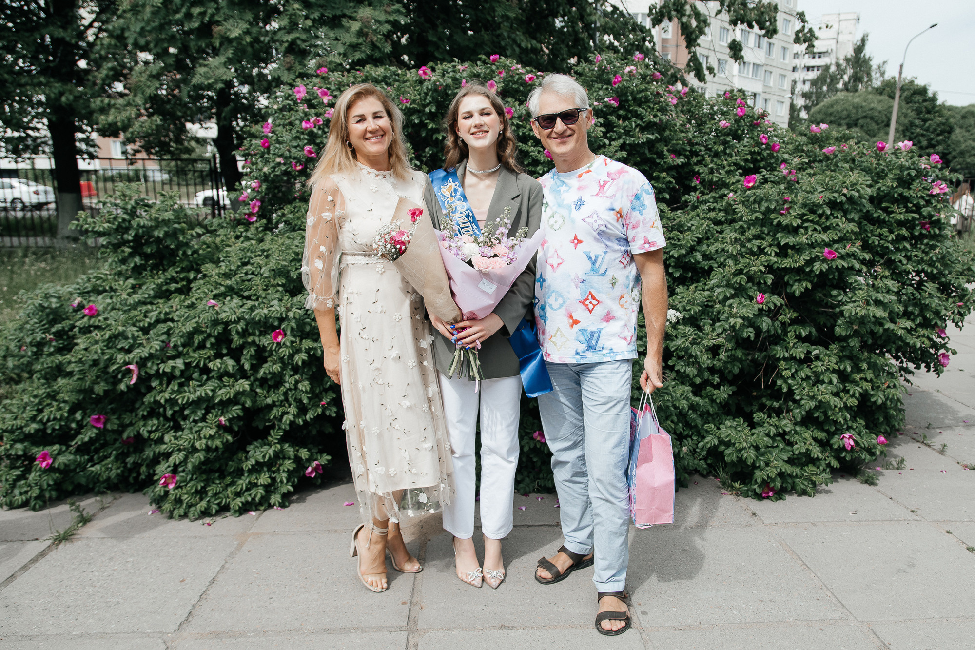 101 лицей — Вручение аттестатов (23 июня 2022). Свадебный и семейный фотограф Крамар Наталья