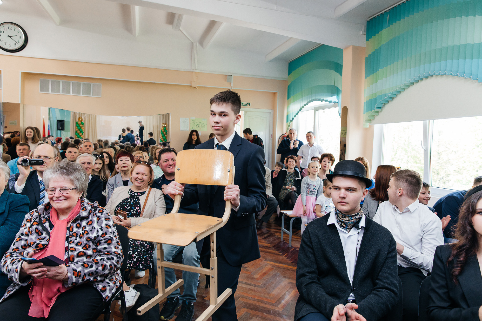 101 лицей — Последний звонок (25 мая 2022). Свадебный и семейный фотограф Крамар Наталья