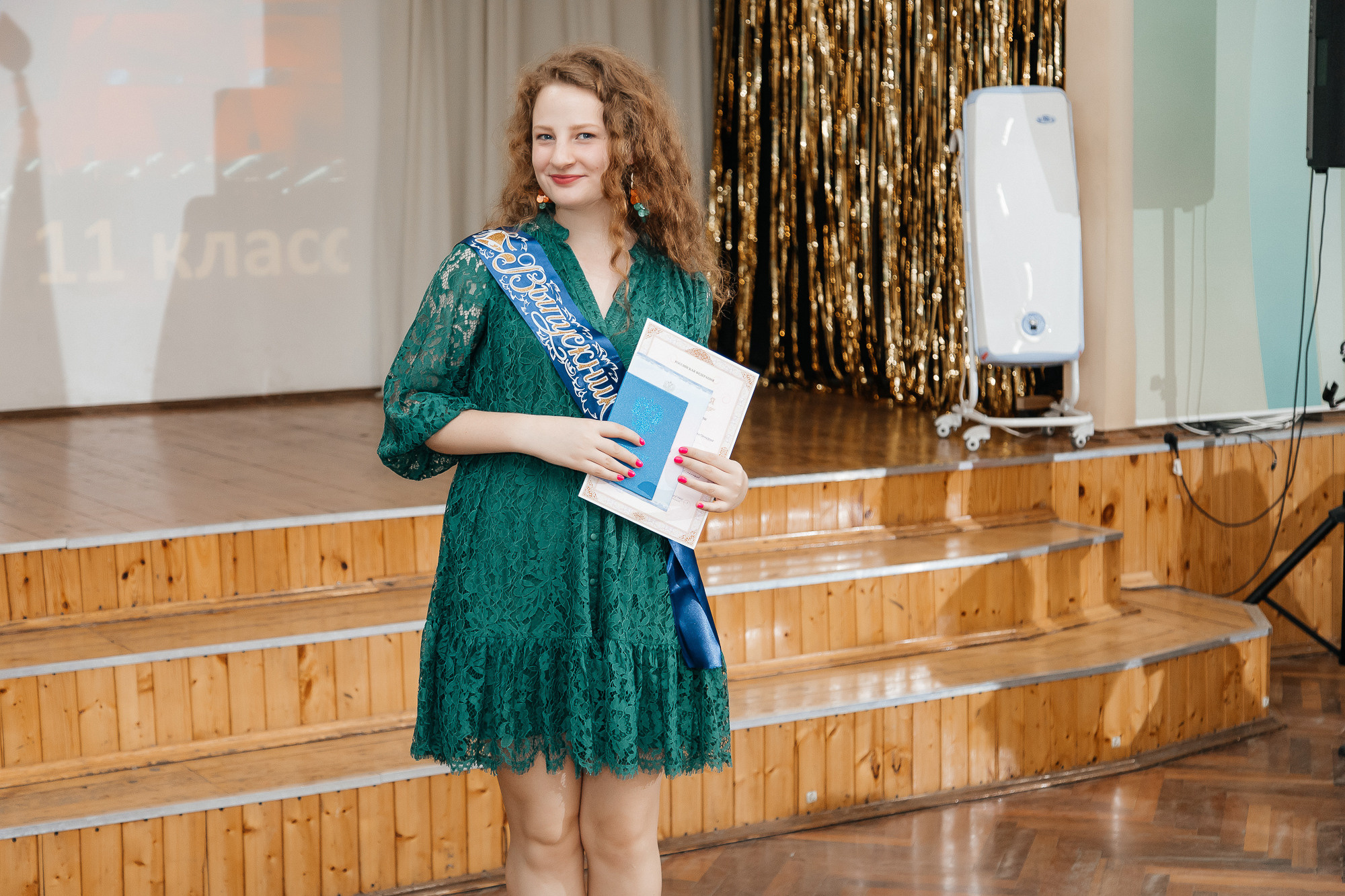 101 лицей — Вручение аттестатов (23 июня 2022). Свадебный и семейный фотограф Крамар Наталья