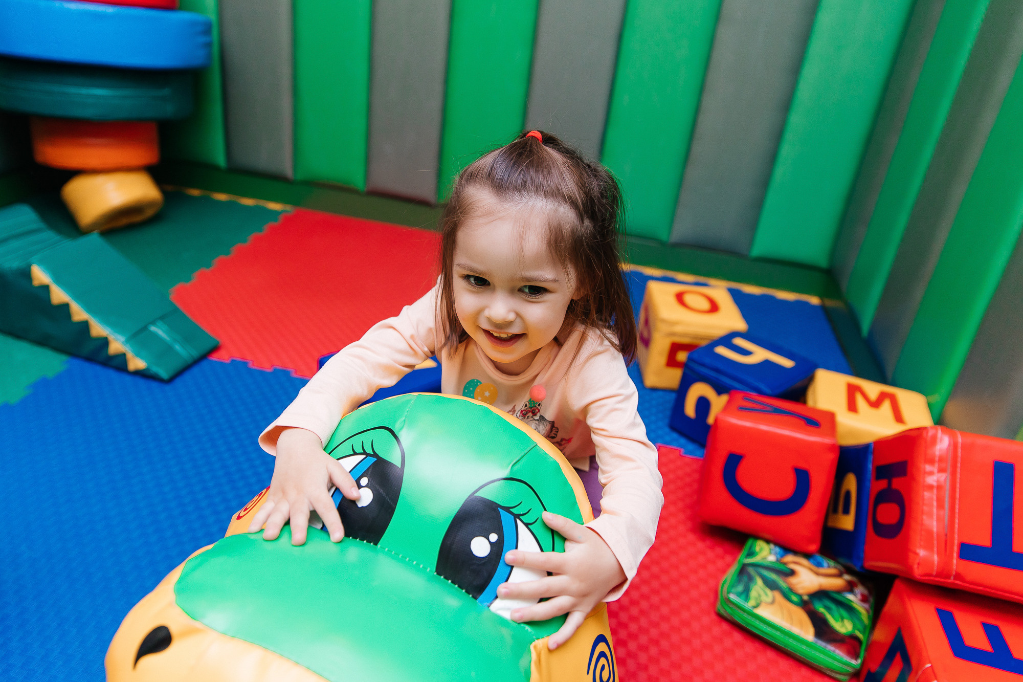 День Рождение Беатрис (2 мая 2022). Свадебный и семейный фотограф Крамар Наталья