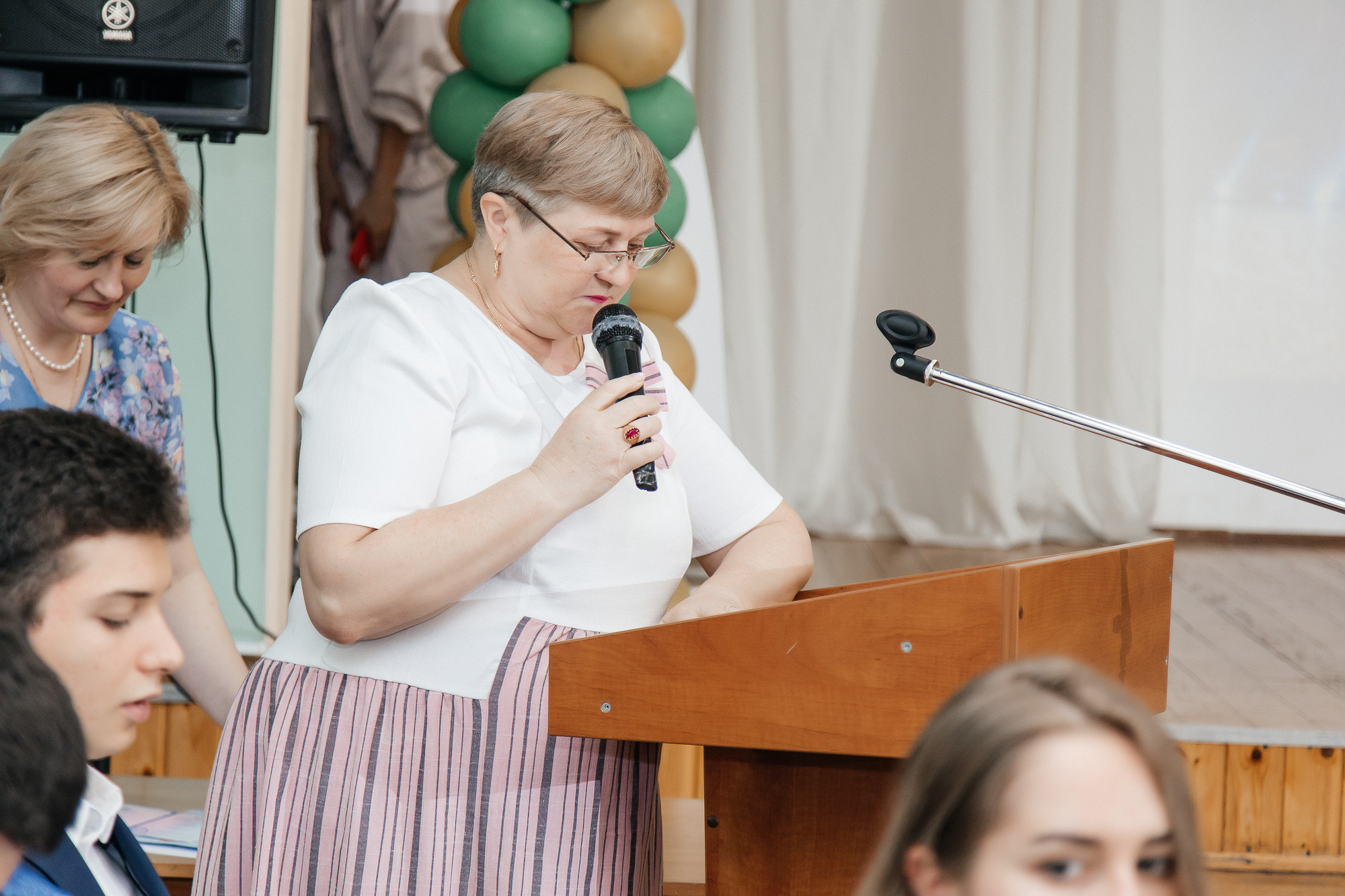 101 лицей — Вручение аттестатов (23 июня 2022). Свадебный и семейный фотограф Крамар Наталья