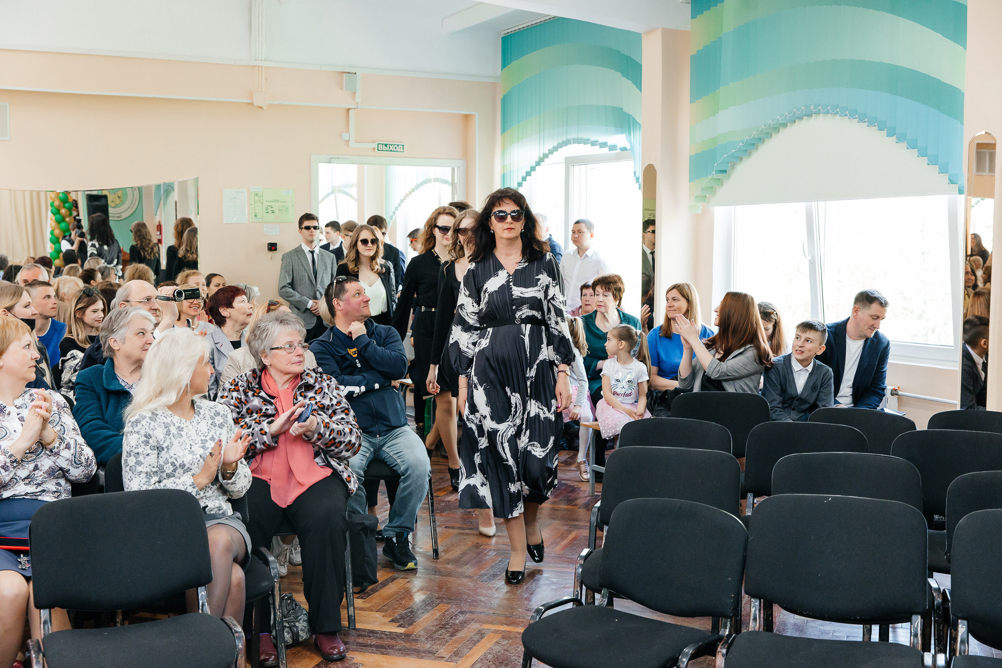 101 лицей — Последний звонок (25 мая 2022). Свадебный и семейный фотограф Крамар Наталья