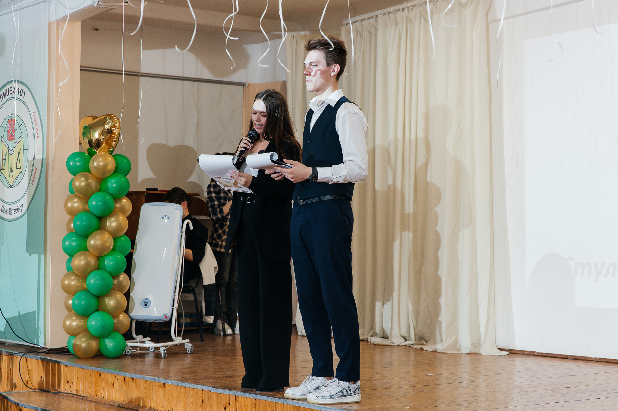 101 лицей — Последний звонок (25 мая 2022). Свадебный и семейный фотограф Крамар Наталья