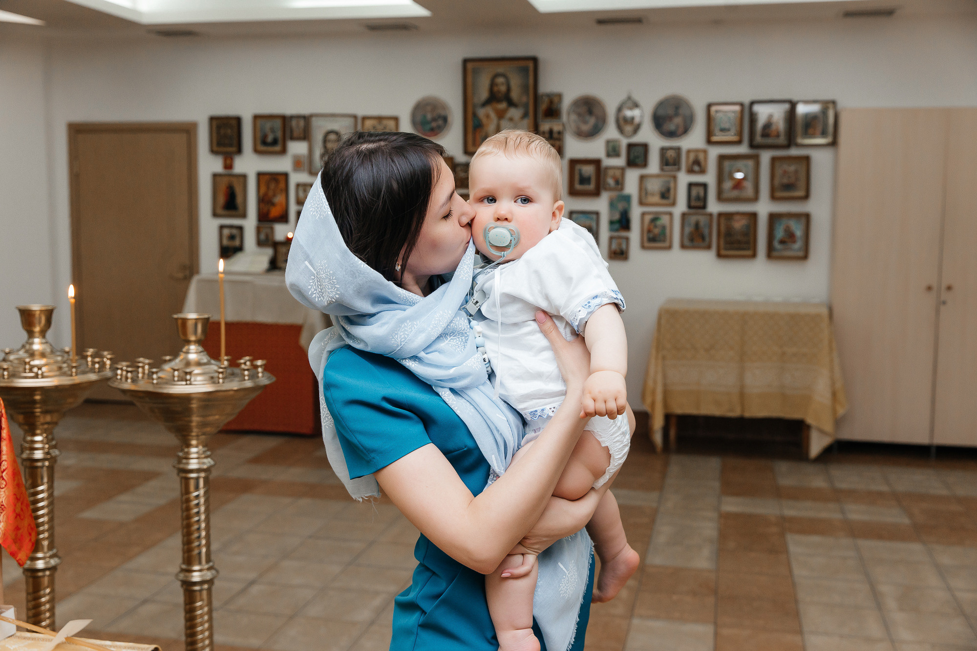 Таинство крещения Максима (21 мая 2022). Свадебный и семейный фотограф Крамар Наталья