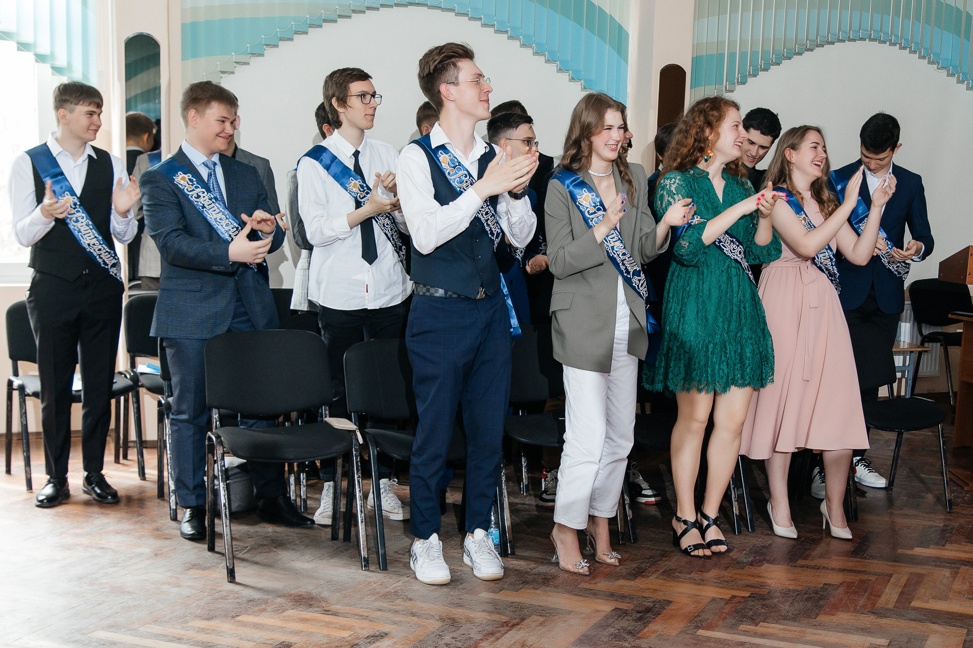 101 лицей — Вручение аттестатов (23 июня 2022). Свадебный и семейный фотограф Крамар Наталья
