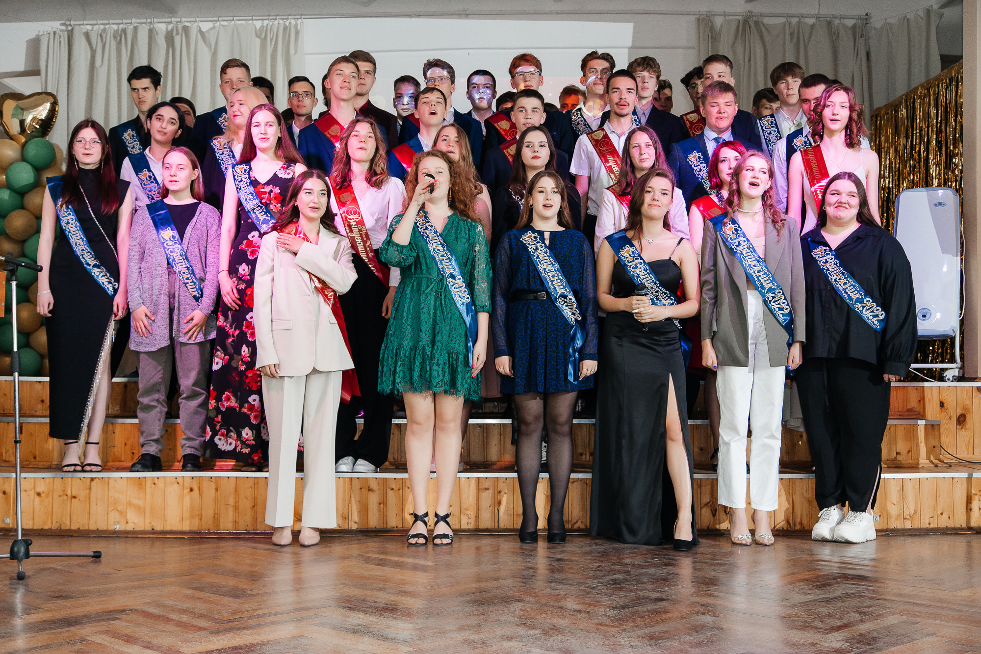 101 лицей — Вручение аттестатов (23 июня 2022). Свадебный и семейный фотограф Крамар Наталья