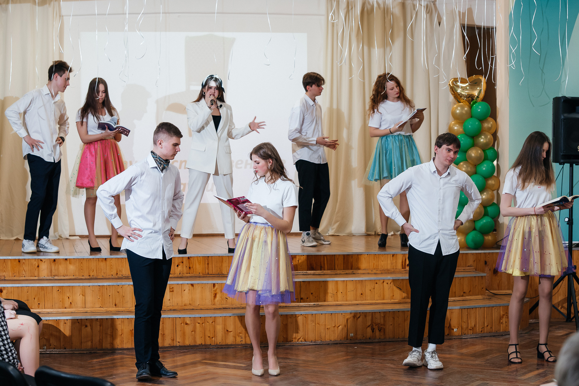 101 лицей — Последний звонок (25 мая 2022). Свадебный и семейный фотограф Крамар Наталья