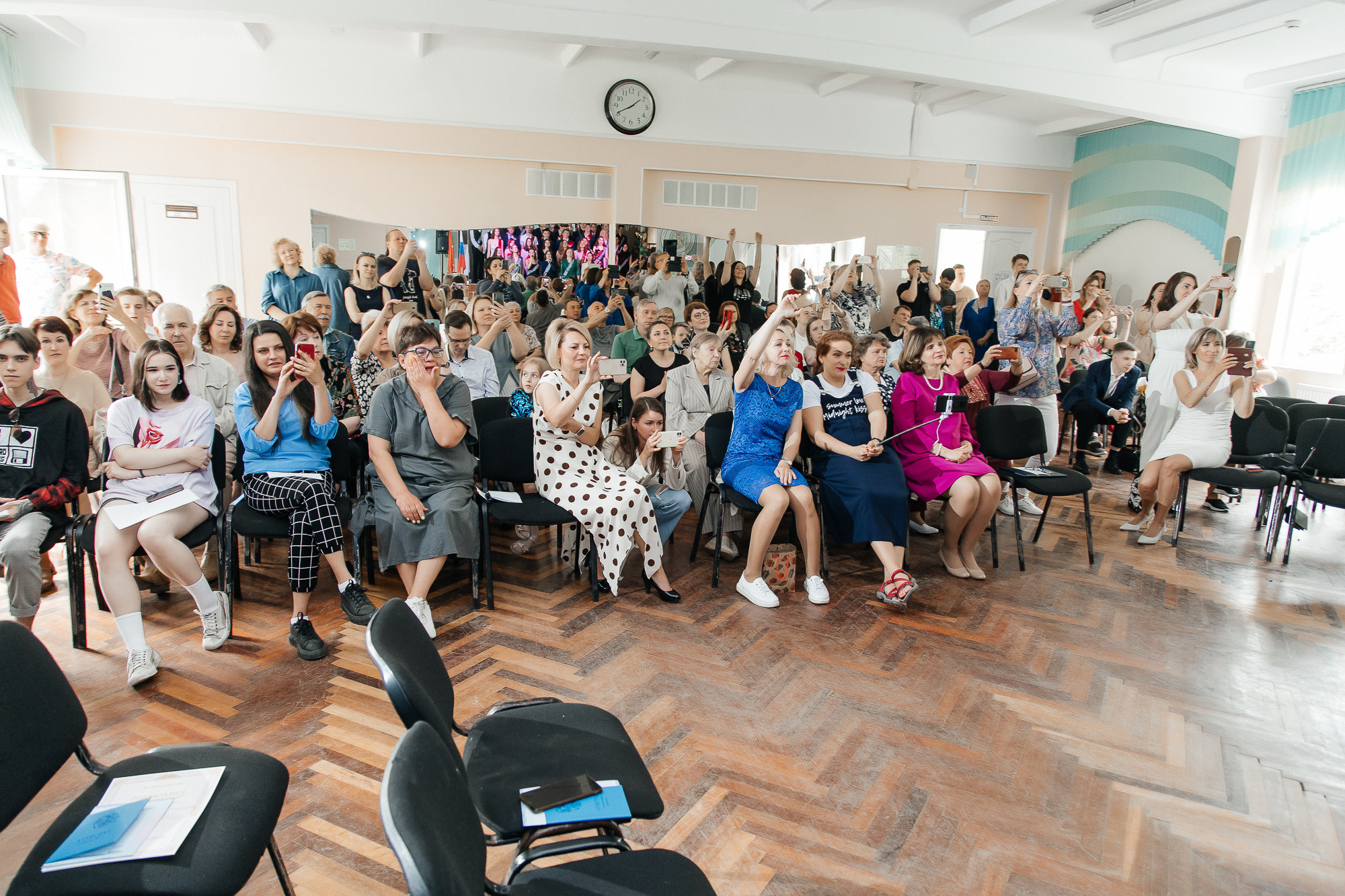 101 лицей — Вручение аттестатов (23 июня 2022). Свадебный и семейный фотограф Крамар Наталья