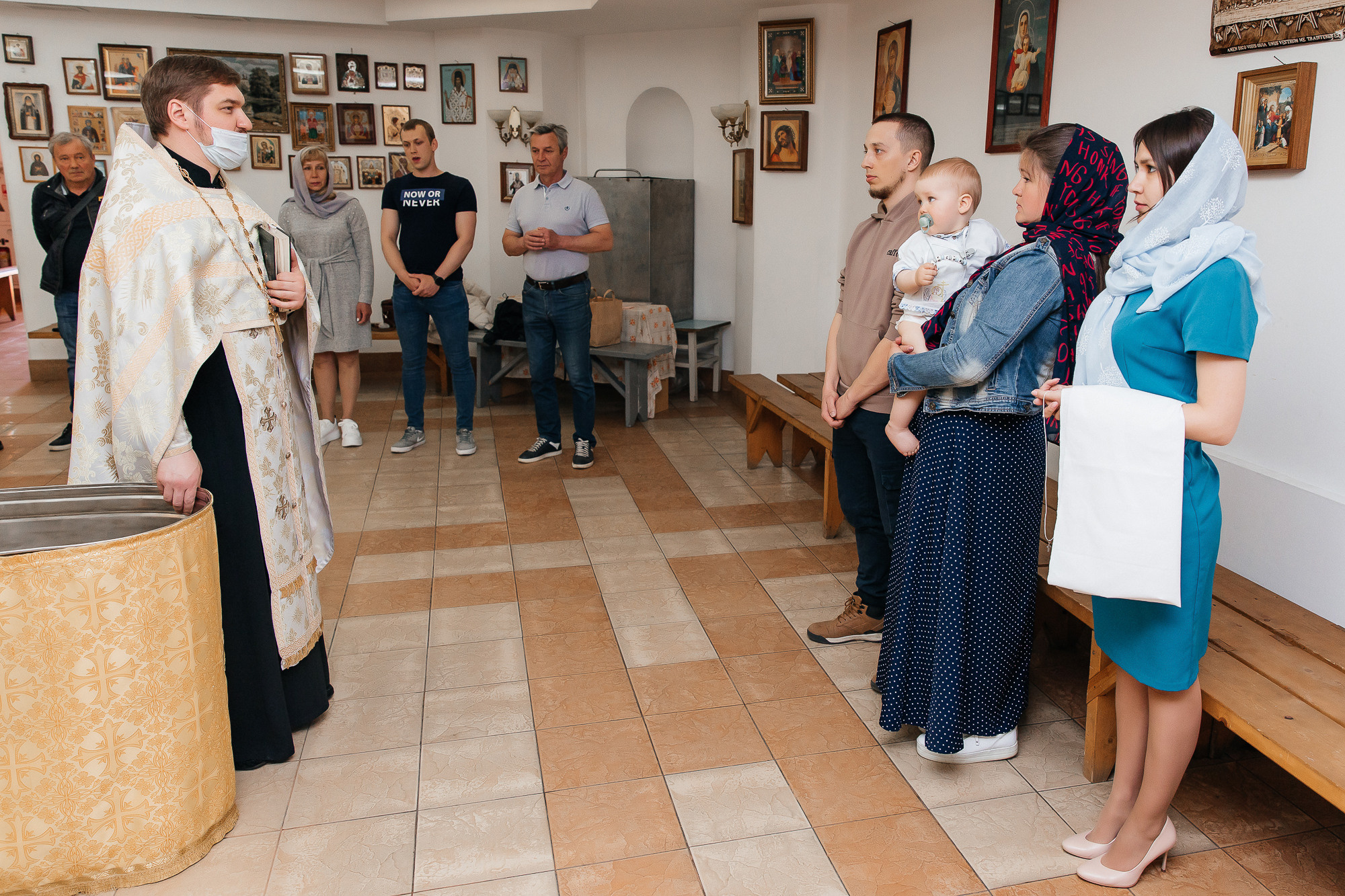 Таинство крещения Максима (21 мая 2022). Свадебный и семейный фотограф Крамар Наталья