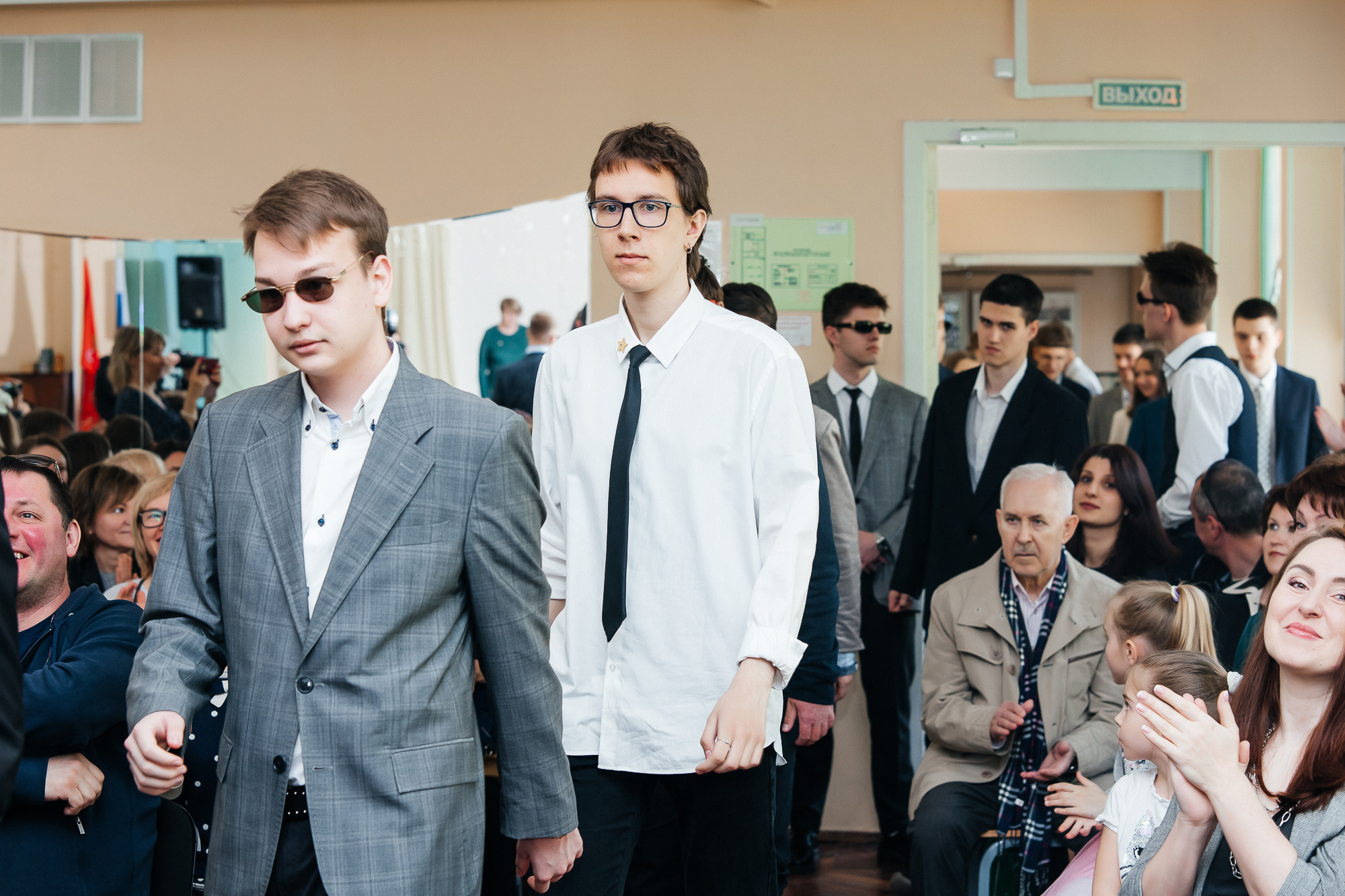 101 лицей — Последний звонок (25 мая 2022). Свадебный и семейный фотограф Крамар Наталья
