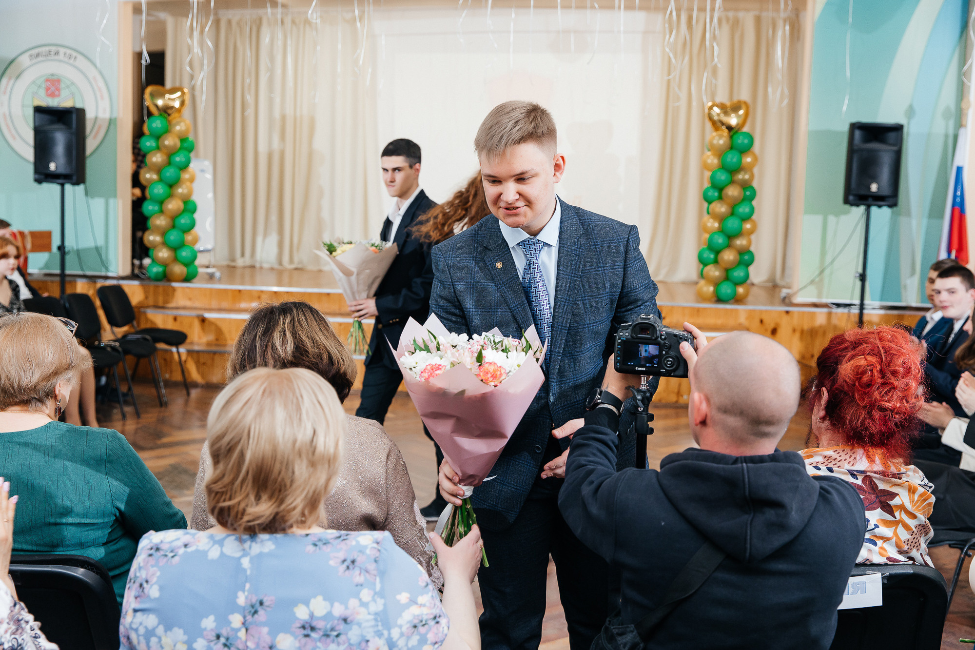 101 лицей — Последний звонок (25 мая 2022). Свадебный и семейный фотограф Крамар Наталья