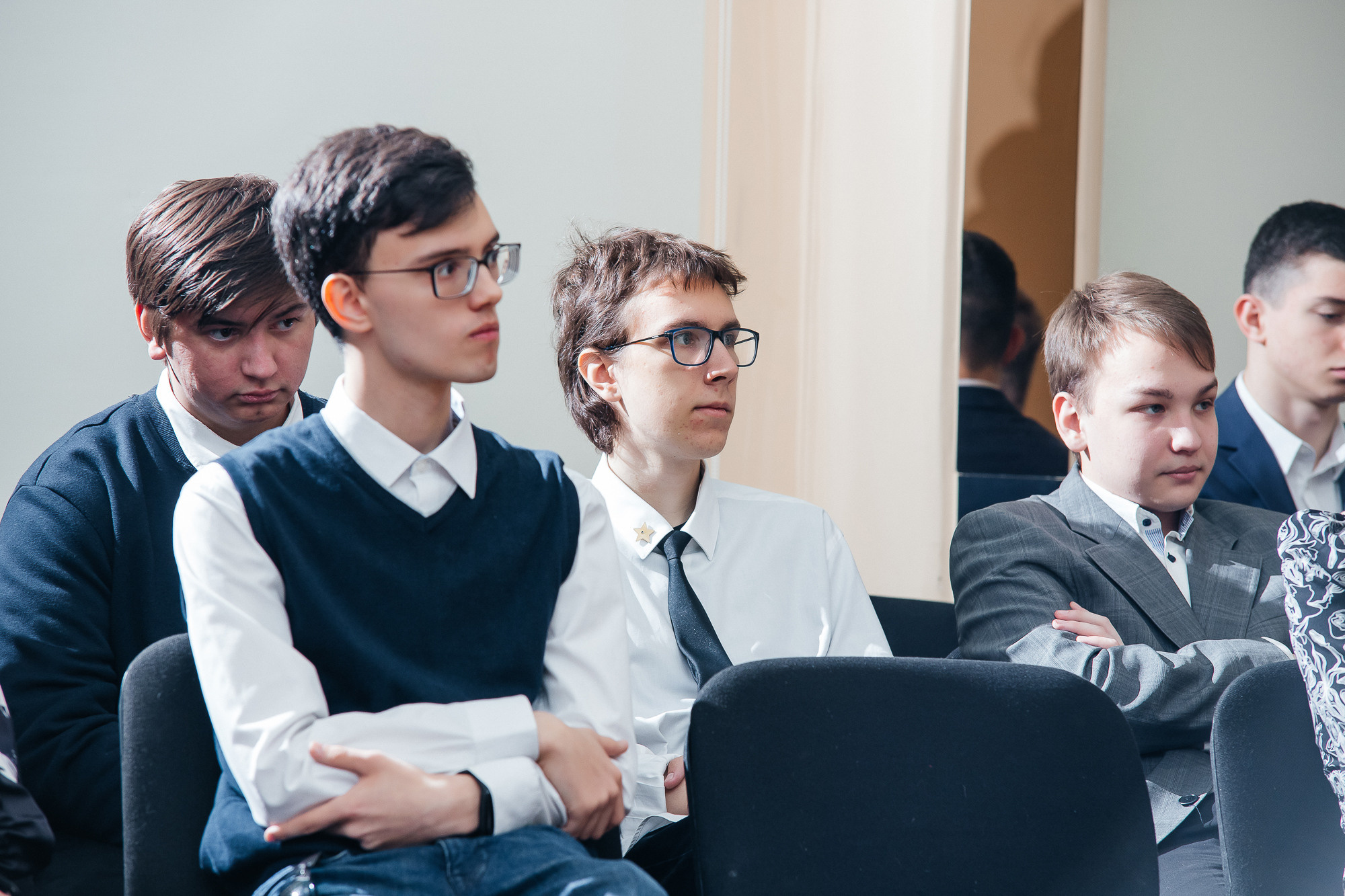 101 лицей — Последний звонок (25 мая 2022). Свадебный и семейный фотограф Крамар Наталья