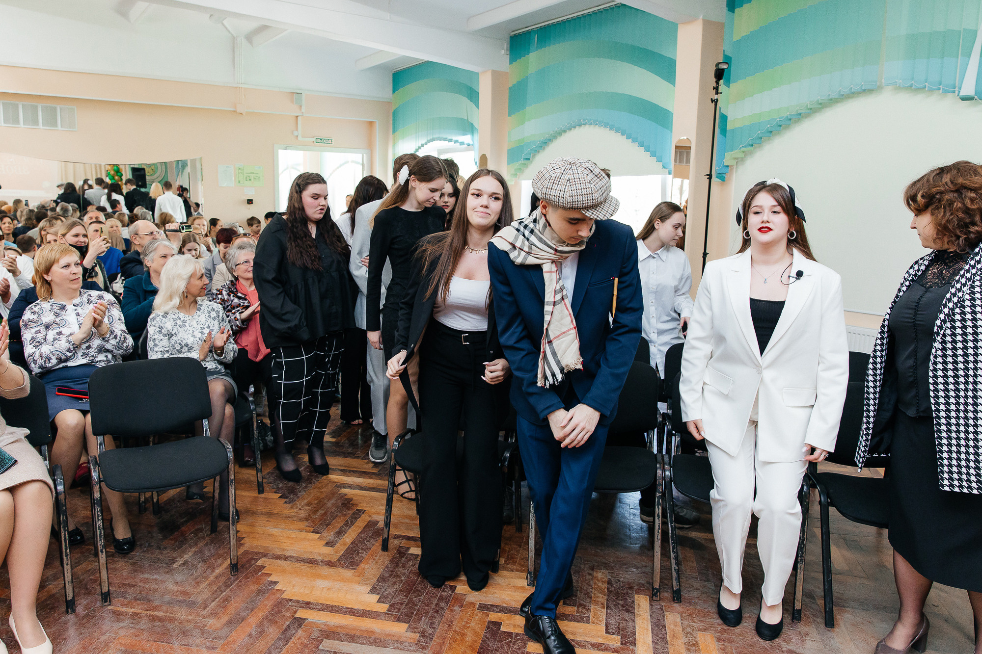 101 лицей — Последний звонок (25 мая 2022). Свадебный и семейный фотограф Крамар Наталья