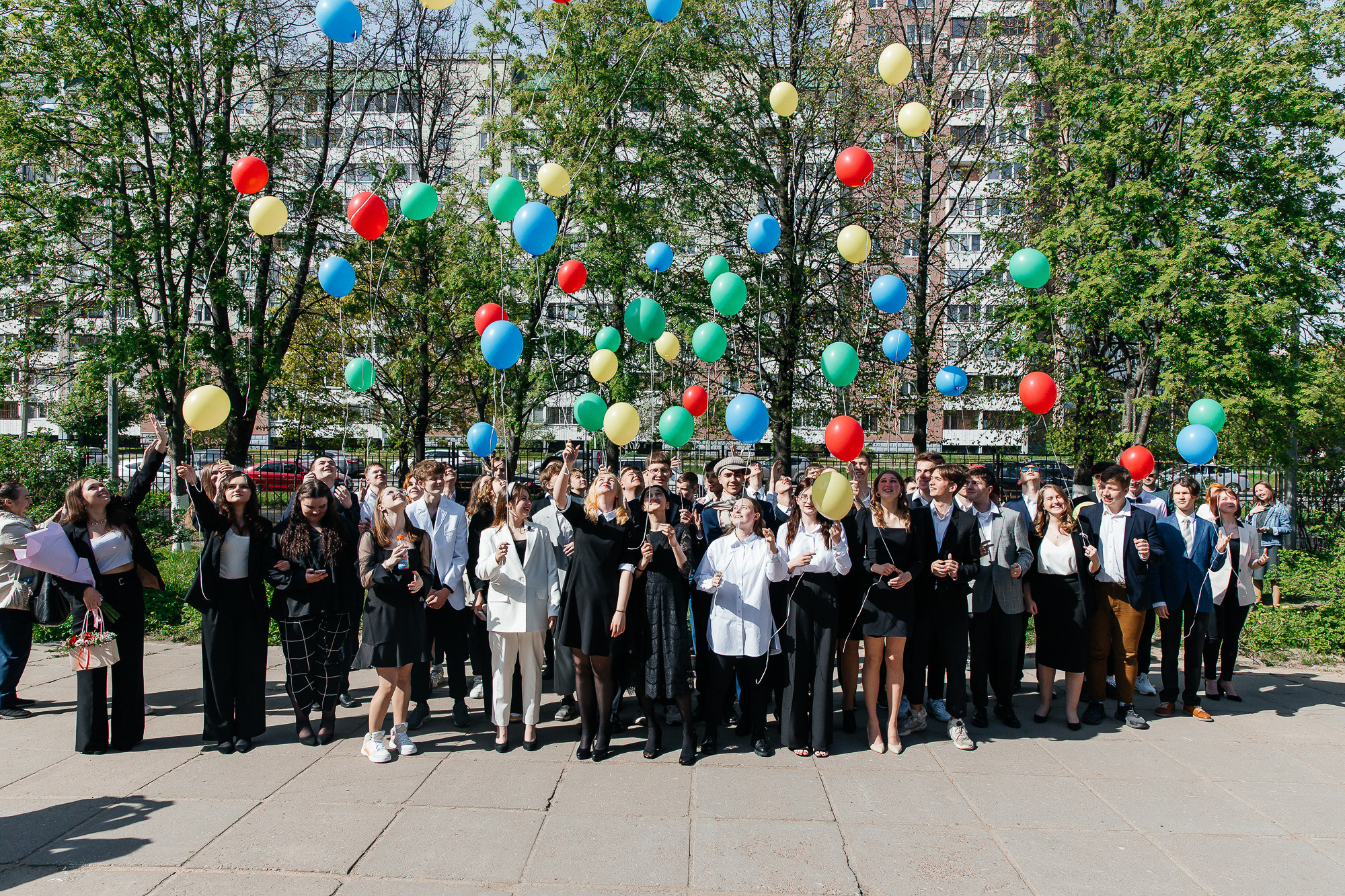 101 лицей — Последний звонок (25 мая 2022). Свадебный и семейный фотограф Крамар Наталья