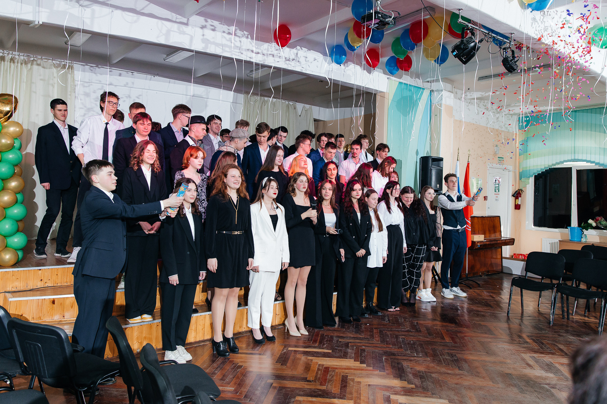 101 лицей — Последний звонок (25 мая 2022). Свадебный и семейный фотограф Крамар Наталья