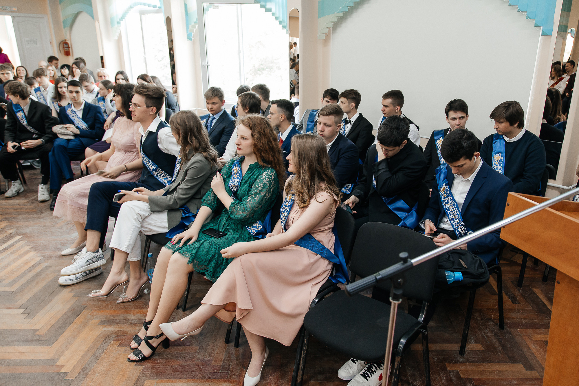 101 лицей — Вручение аттестатов (23 июня 2022). Свадебный и семейный фотограф Крамар Наталья
