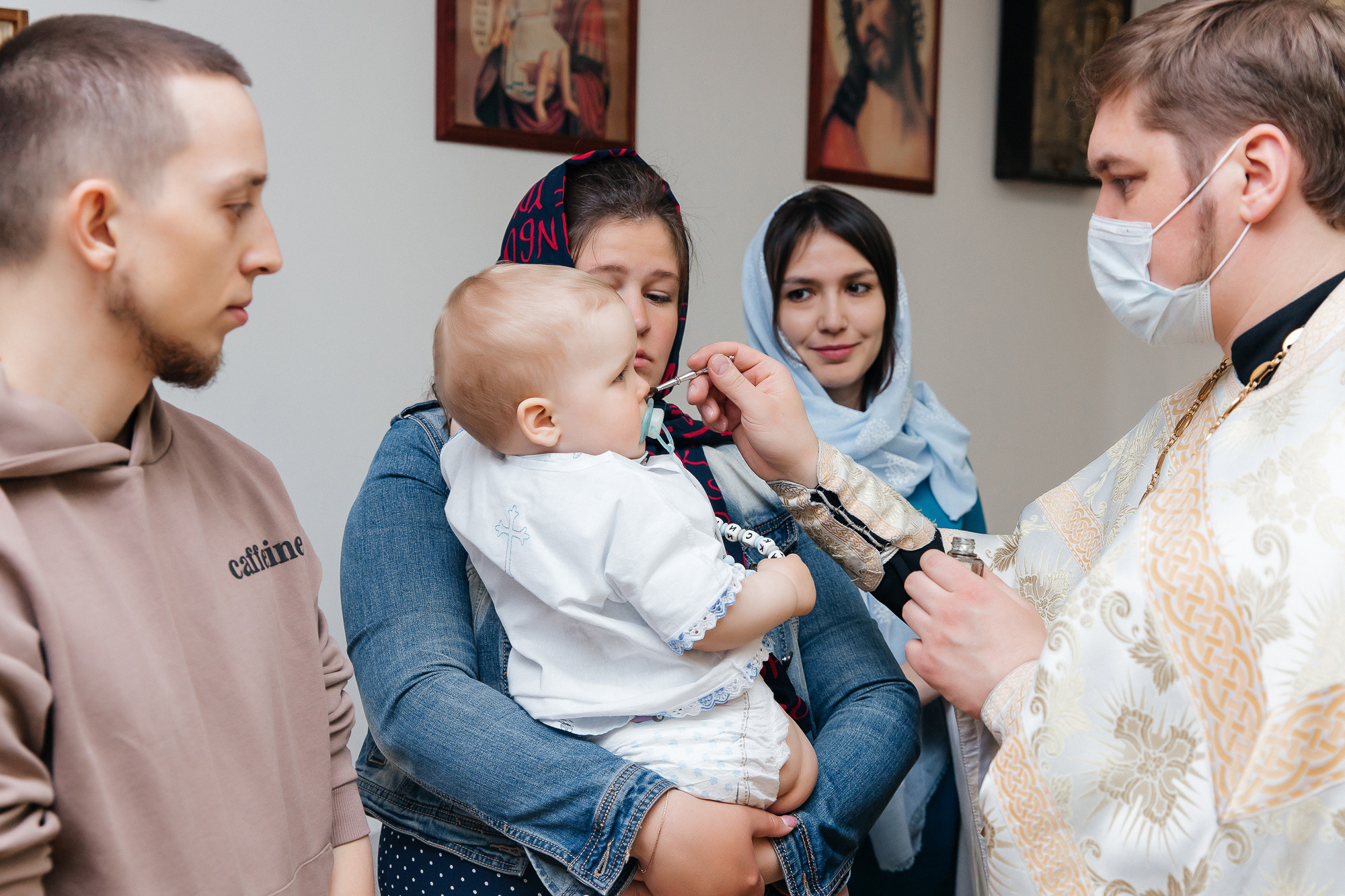 Таинство крещения Максима (21 мая 2022). Свадебный и семейный фотограф Крамар Наталья